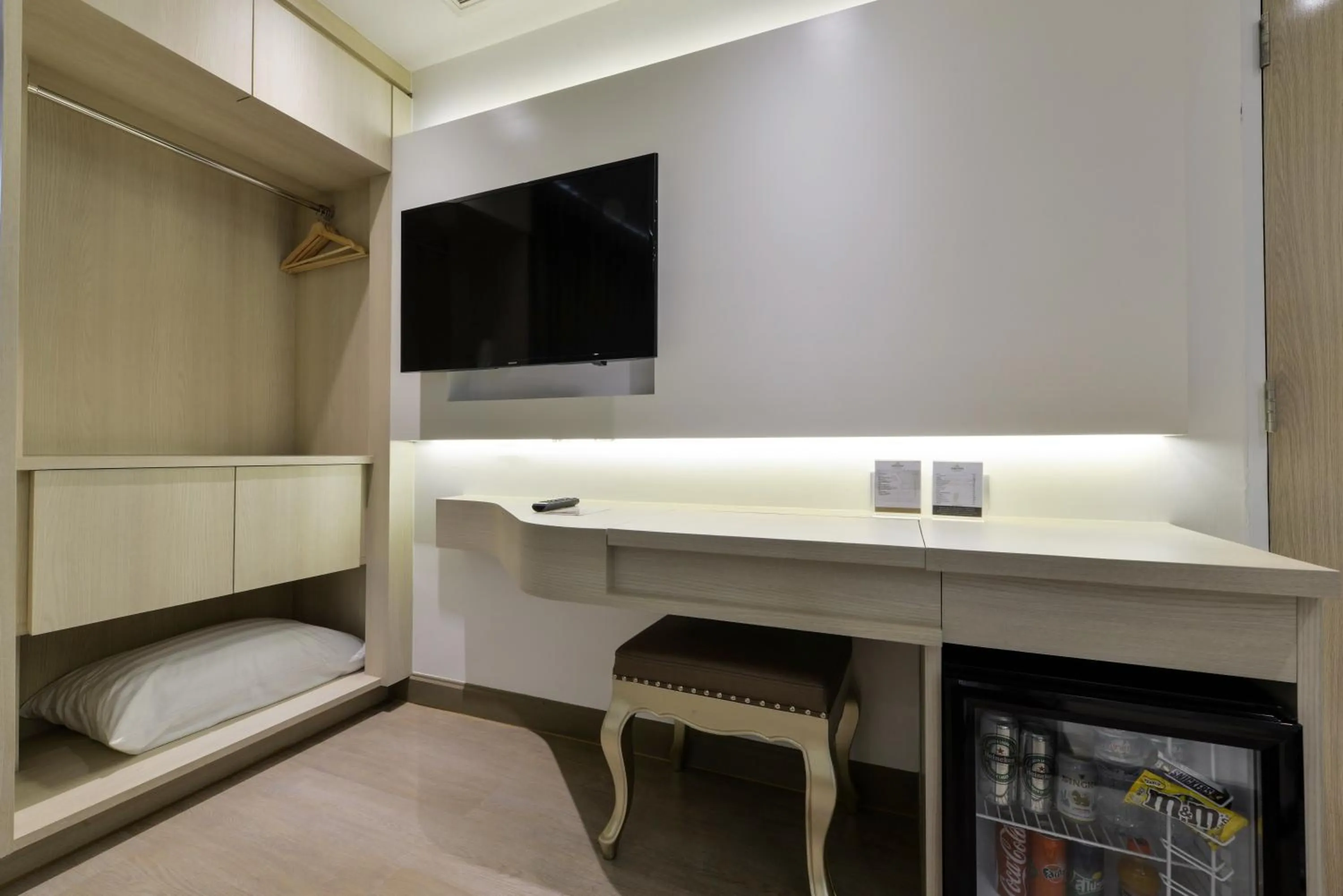 TV and multimedia, Bed in Aspira G Sukhumvit 33