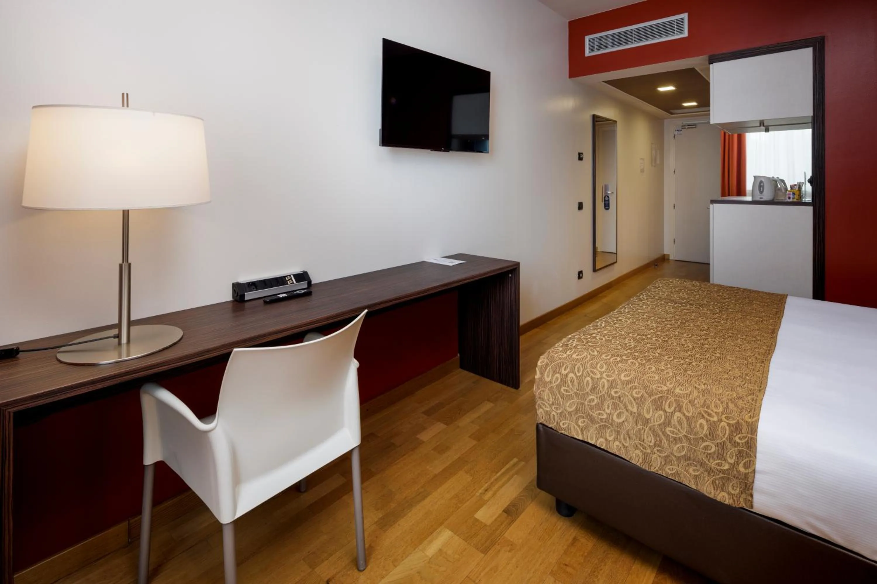 Bed in Best Western Falck Village Milano Sesto