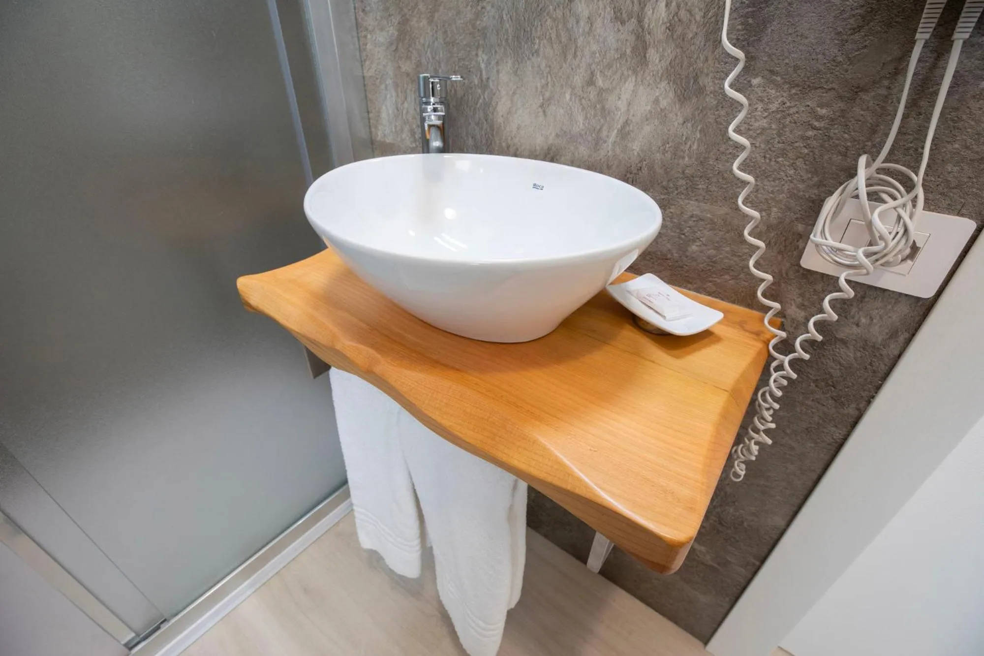 Bathroom in Hotel dell'Angelo