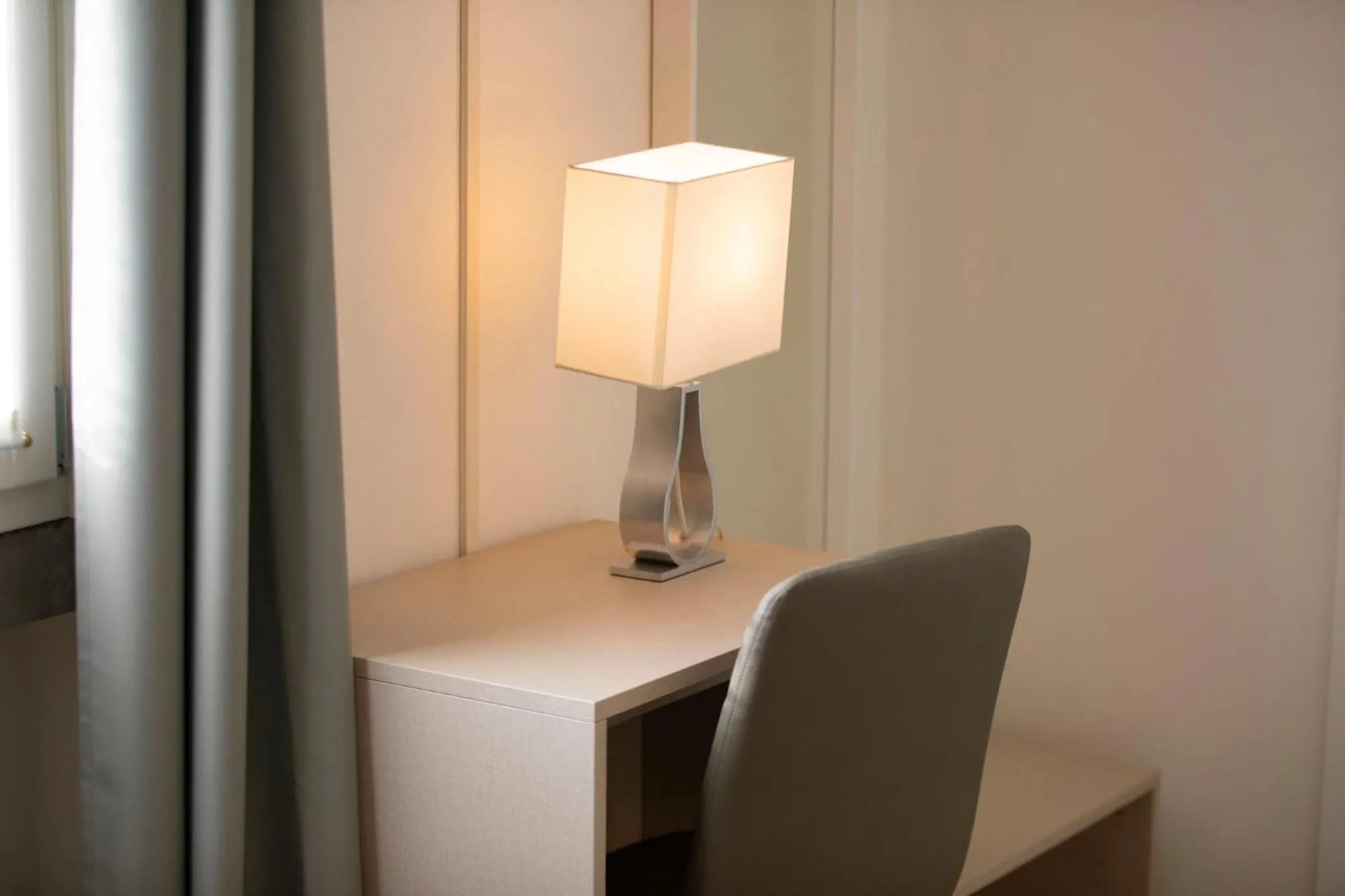 hair dresser in Hotel dell'Angelo