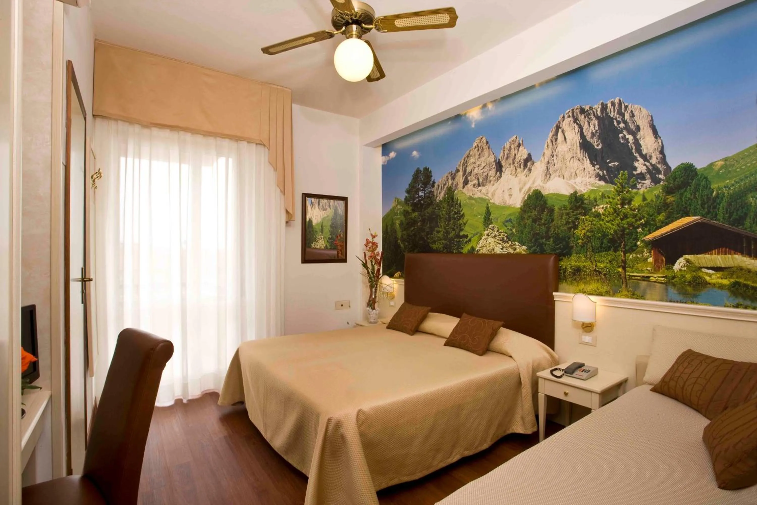 Photo of the whole room, Bed in Hotel Apollo