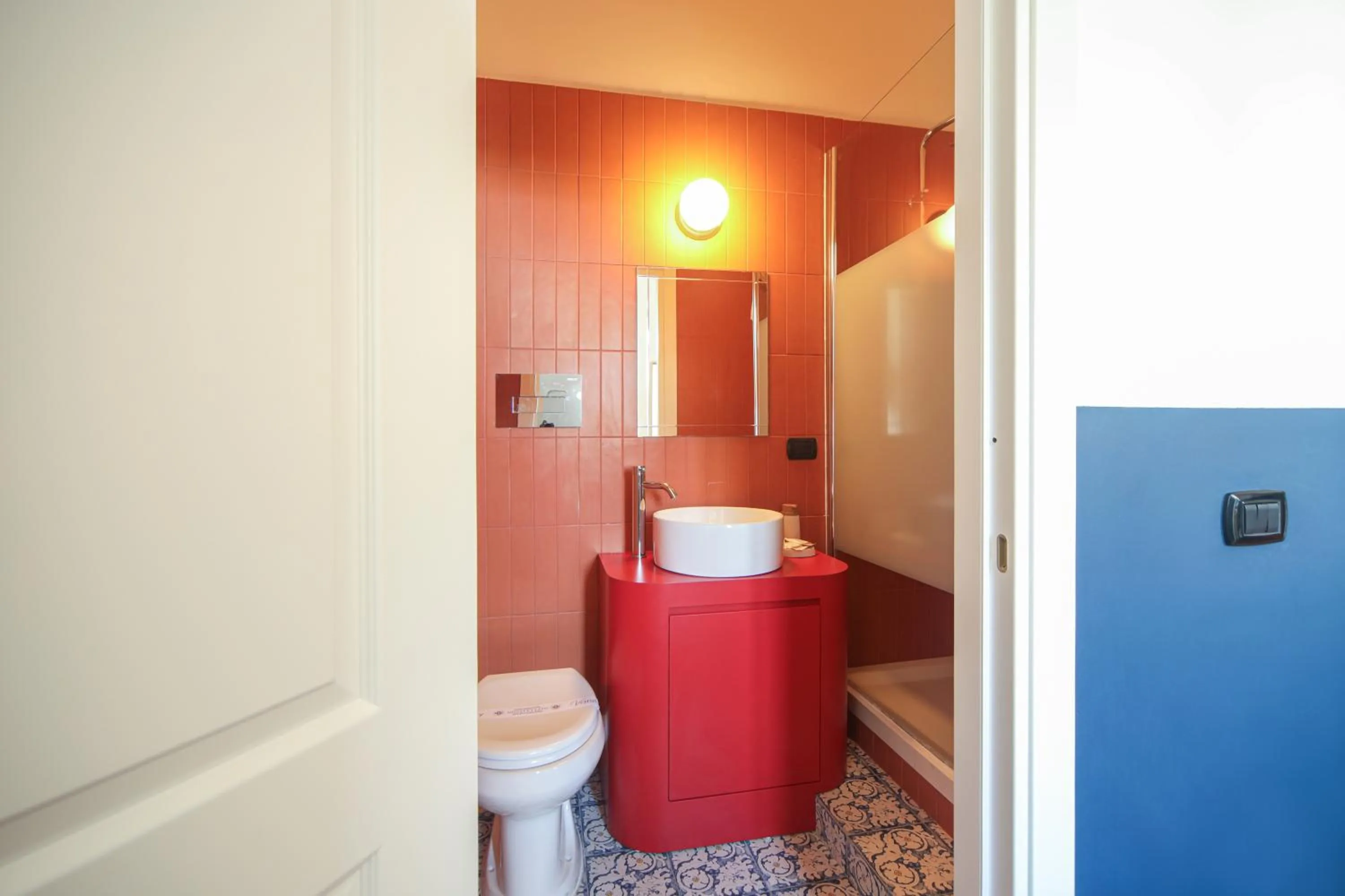 Shower in Salotto Borbonico