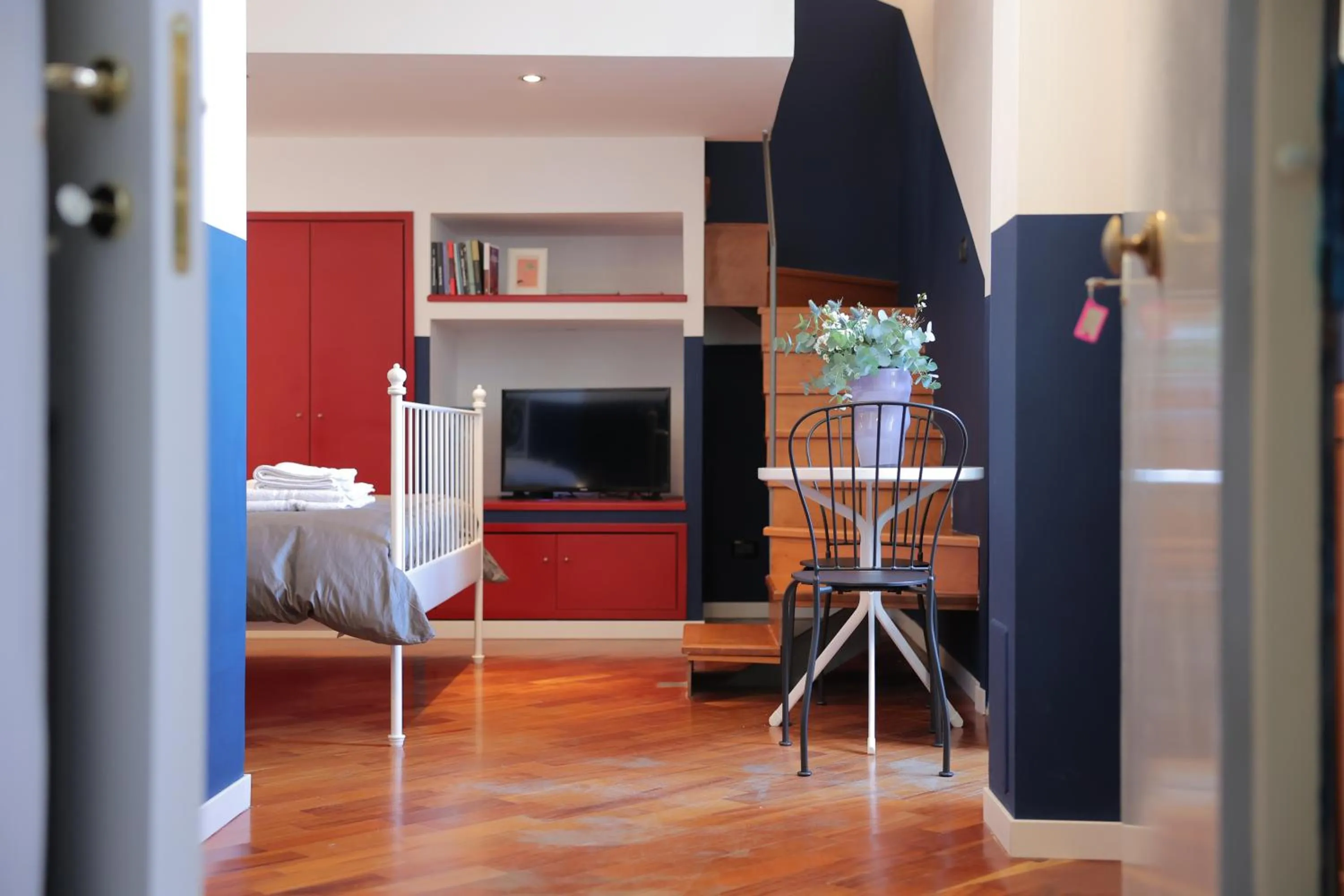 Decorative detail in Salotto Borbonico