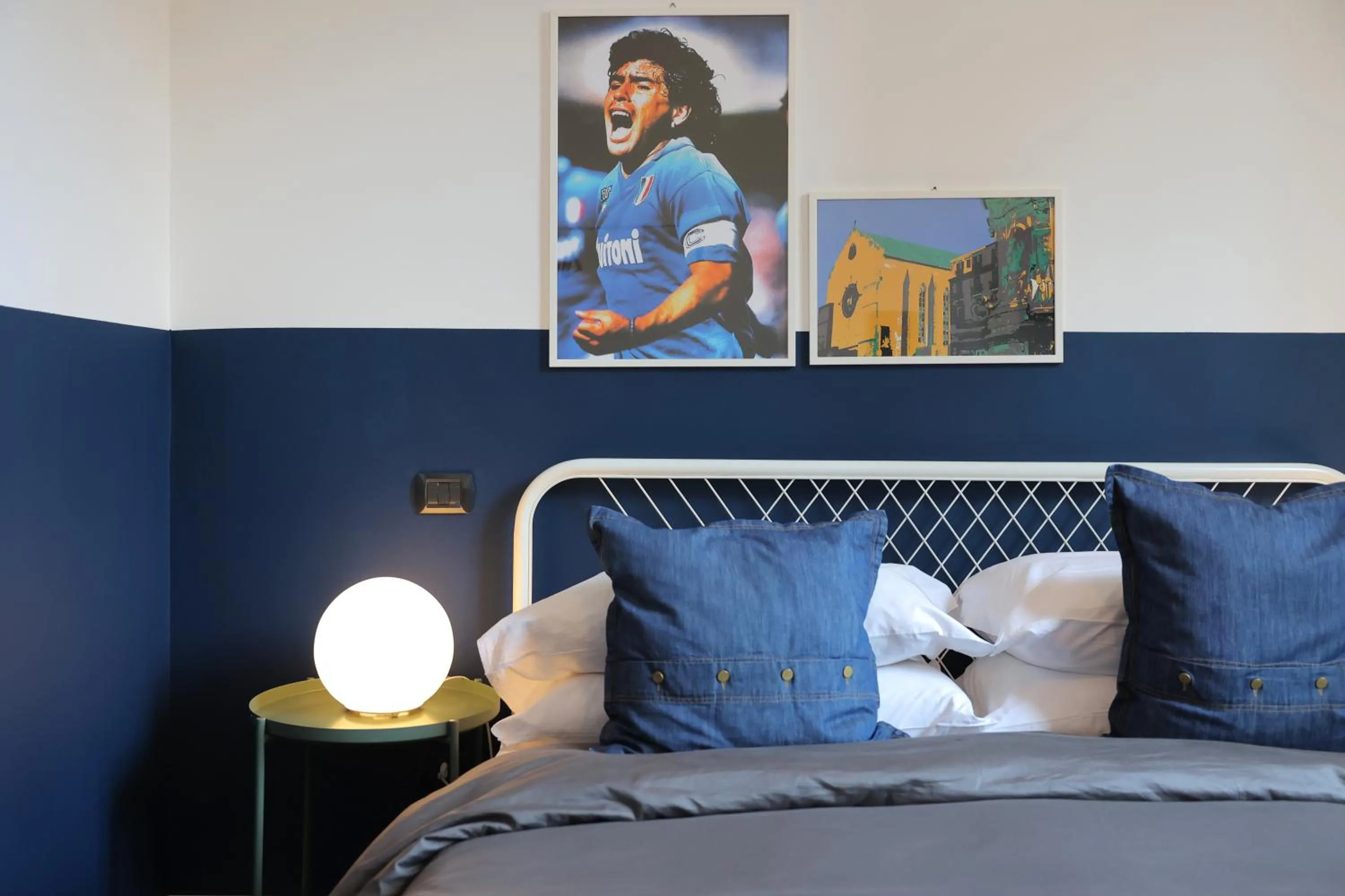 Decorative detail in Salotto Borbonico