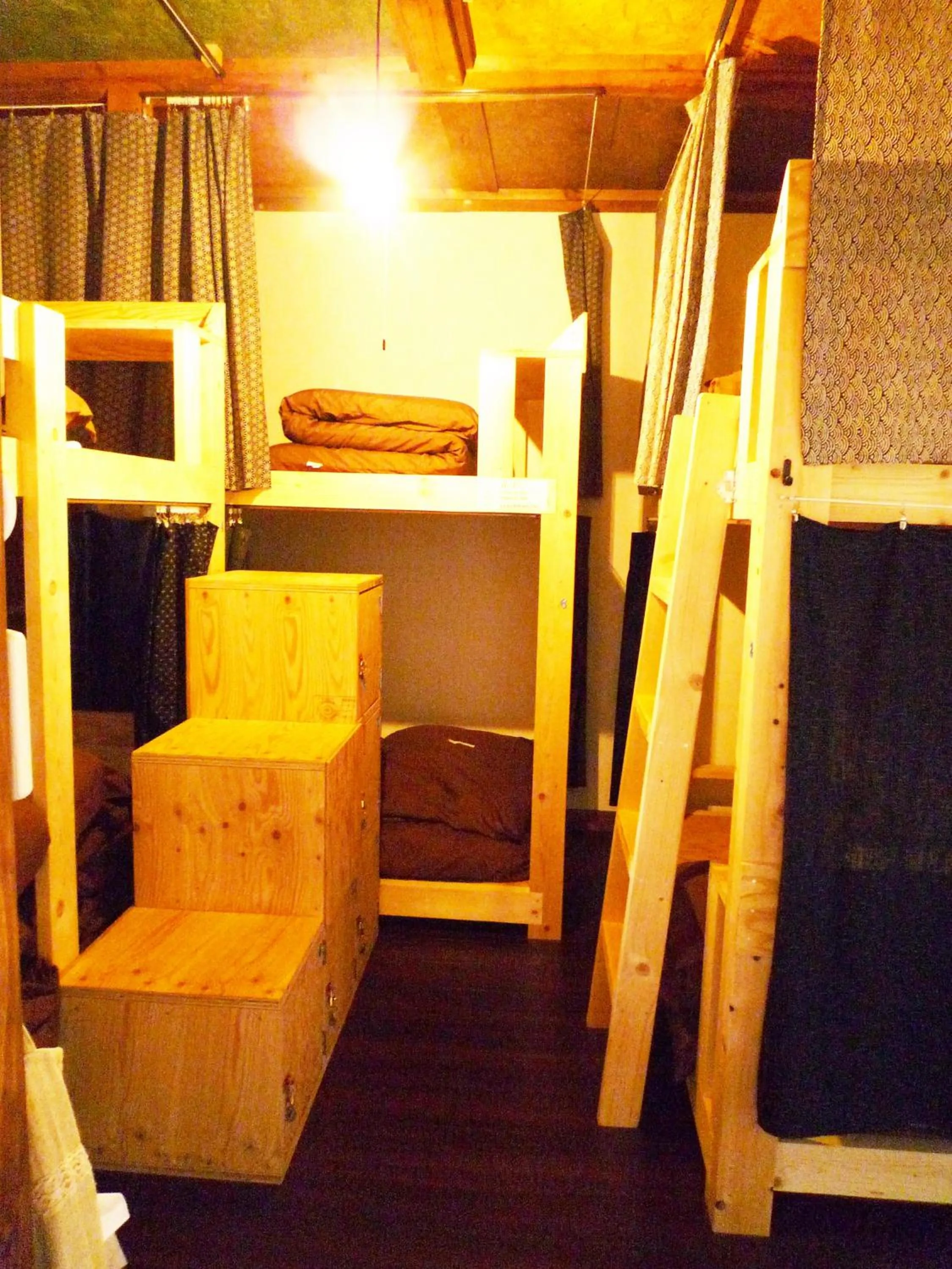 bunk bed, Bed in Guesthouse Kiten