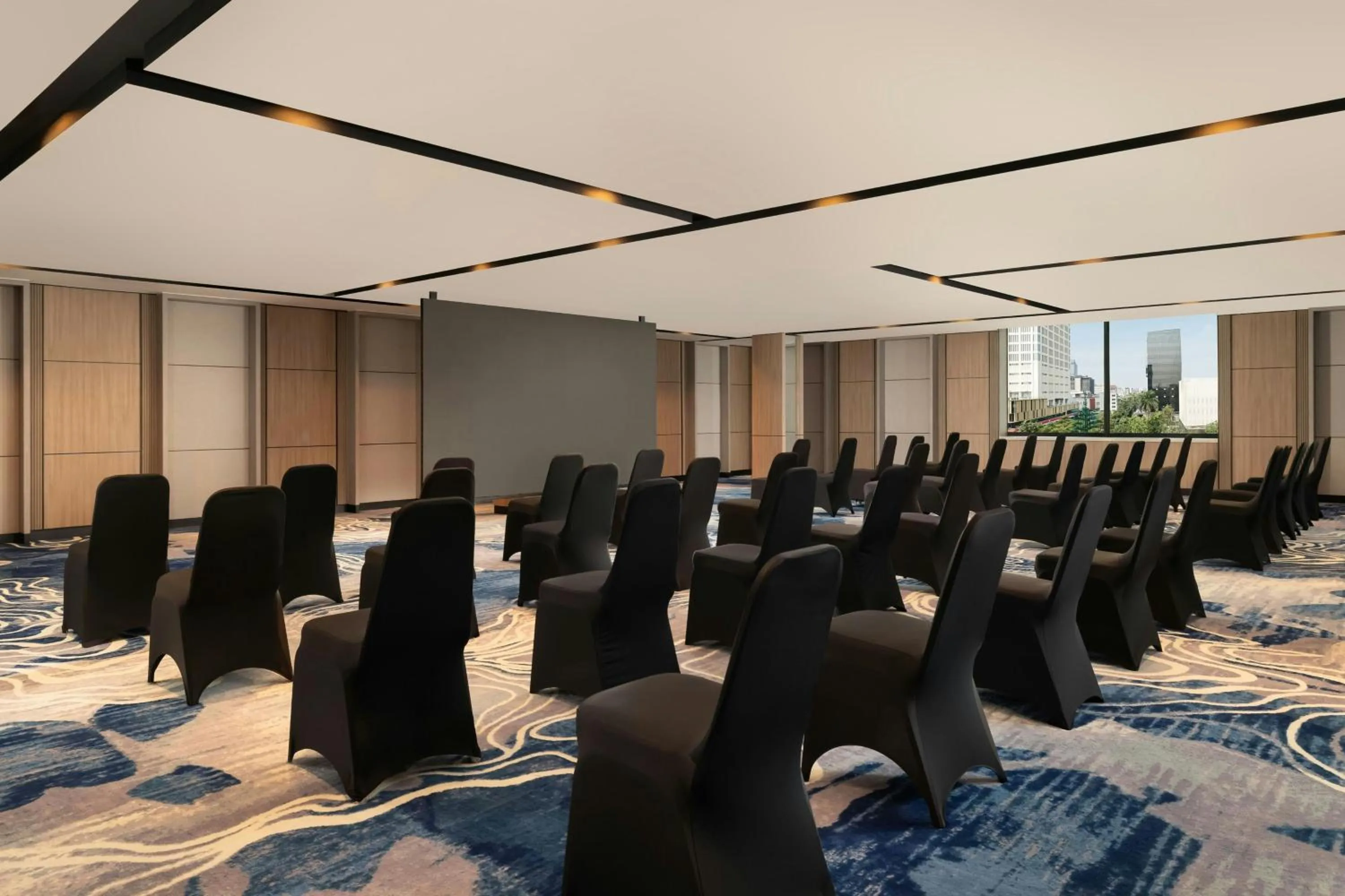 Entertainment in Four Points by Sheraton Jakarta Thamrin