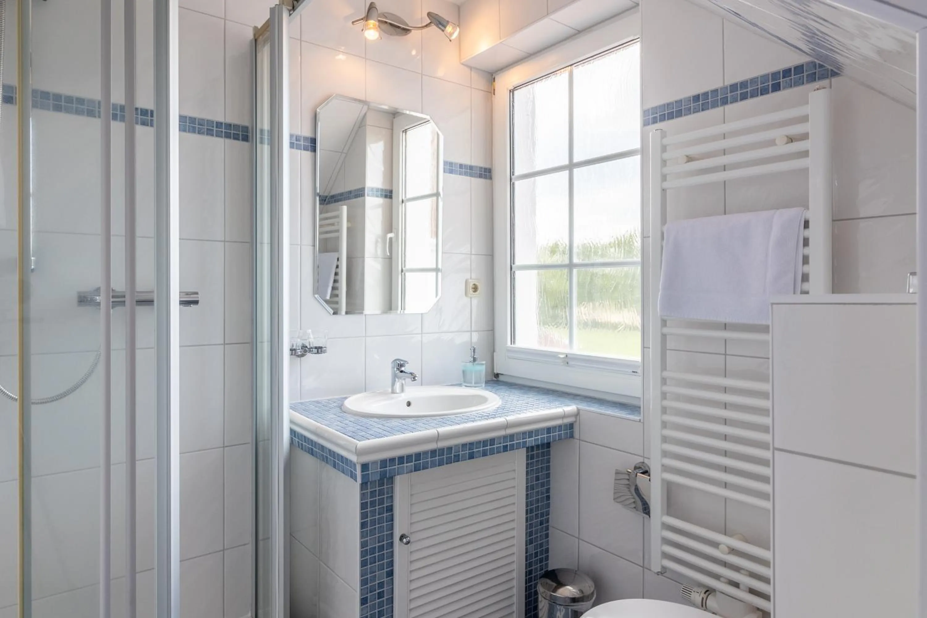 Bathroom in Landhaus-Altebrücke