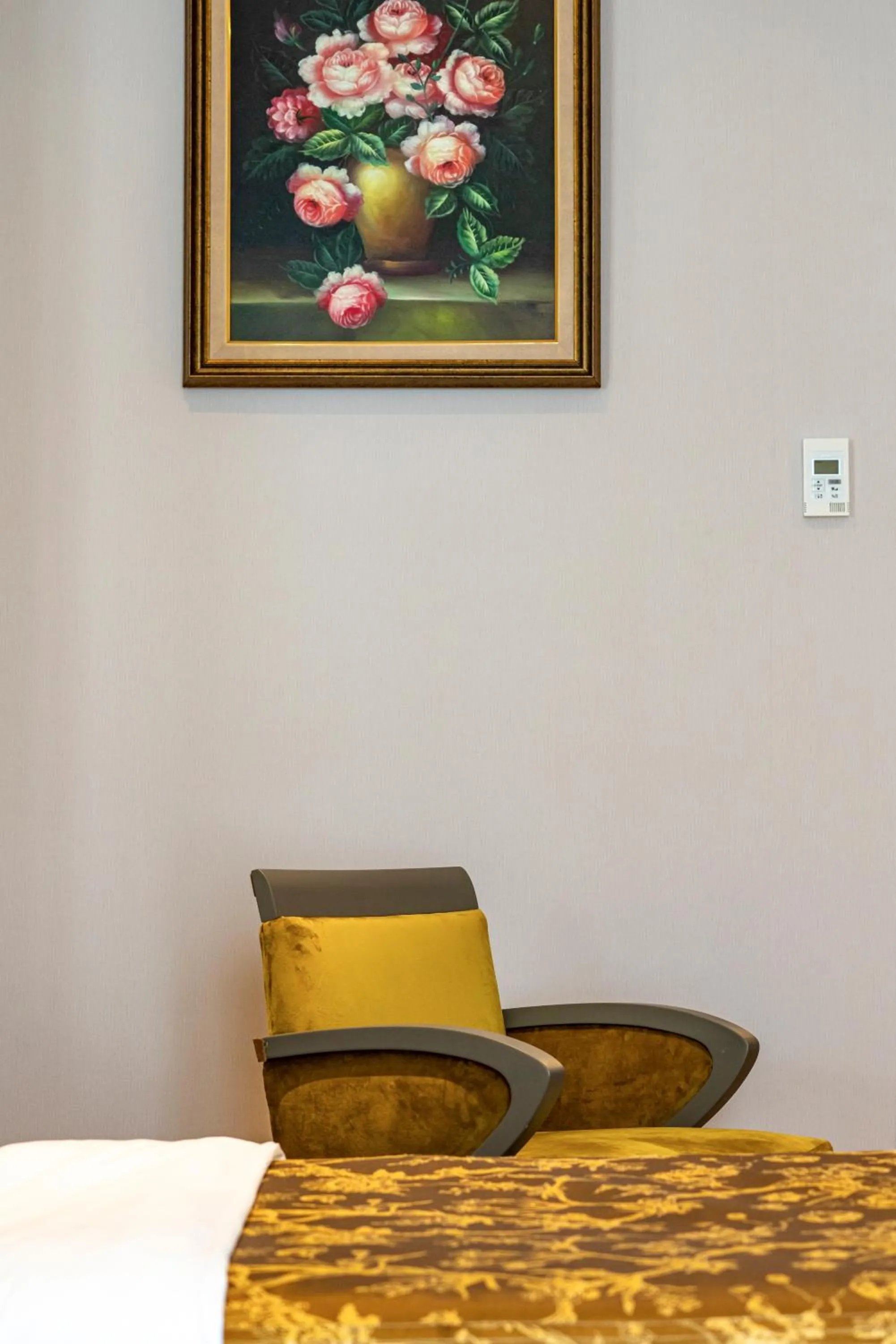 Seating area in Oran Hotel