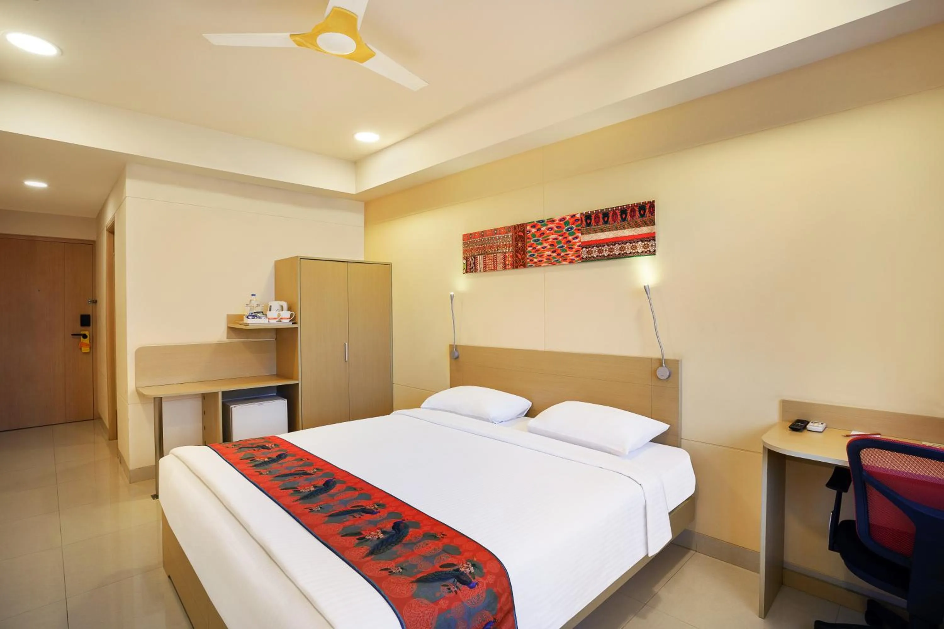 Bed in GINGER Noida City Center