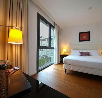 Bedroom in Hotel Pisa Tower Plaza