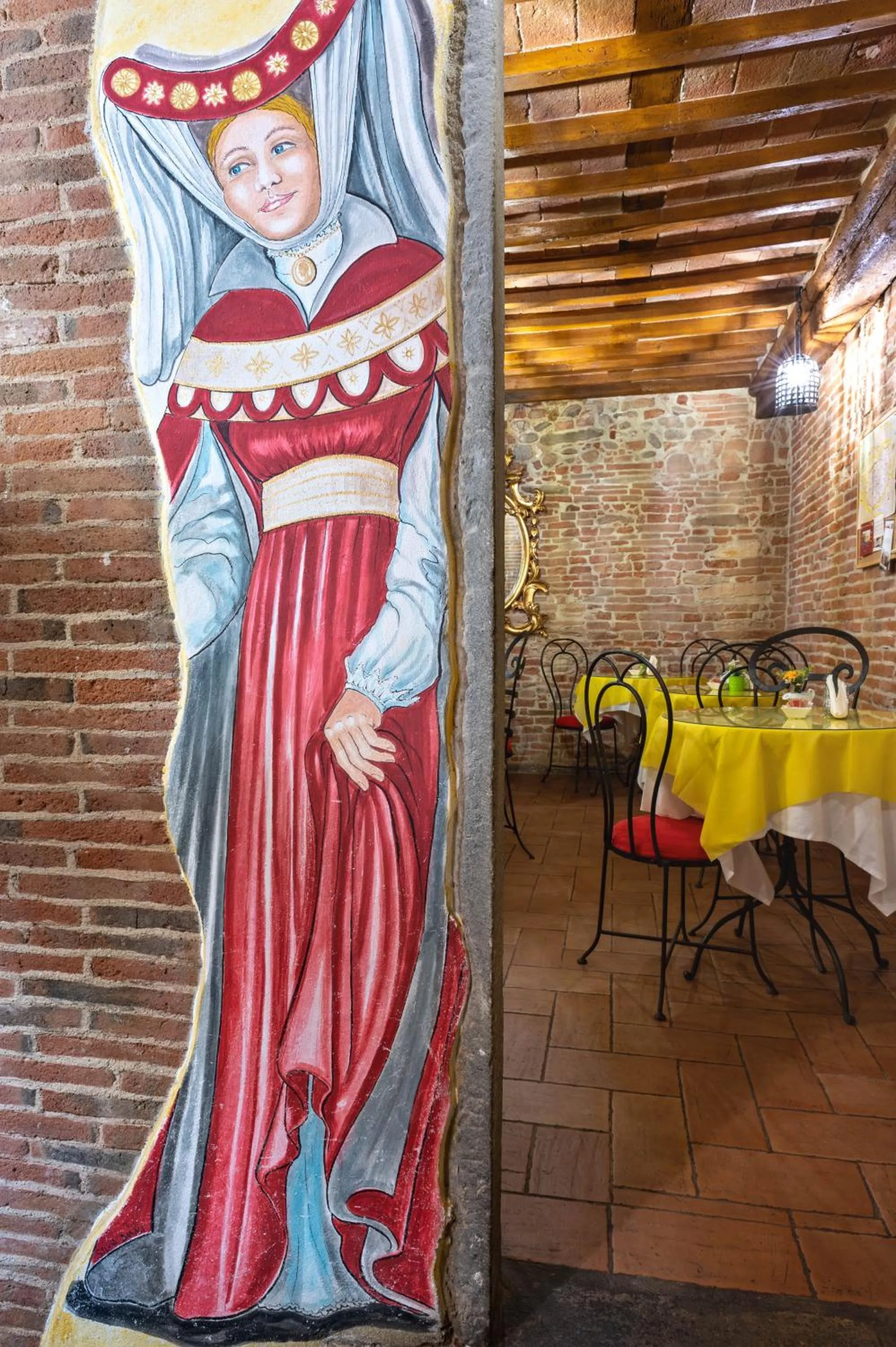 Decorative detail in Antica Corte dei Principi Charming Rooms