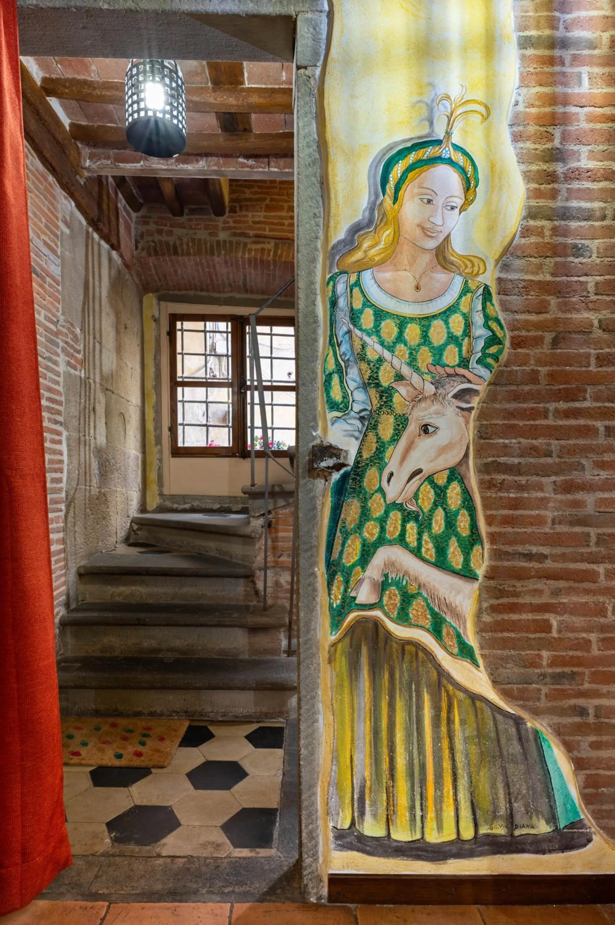 Decorative detail in Antica Corte dei Principi Charming Rooms