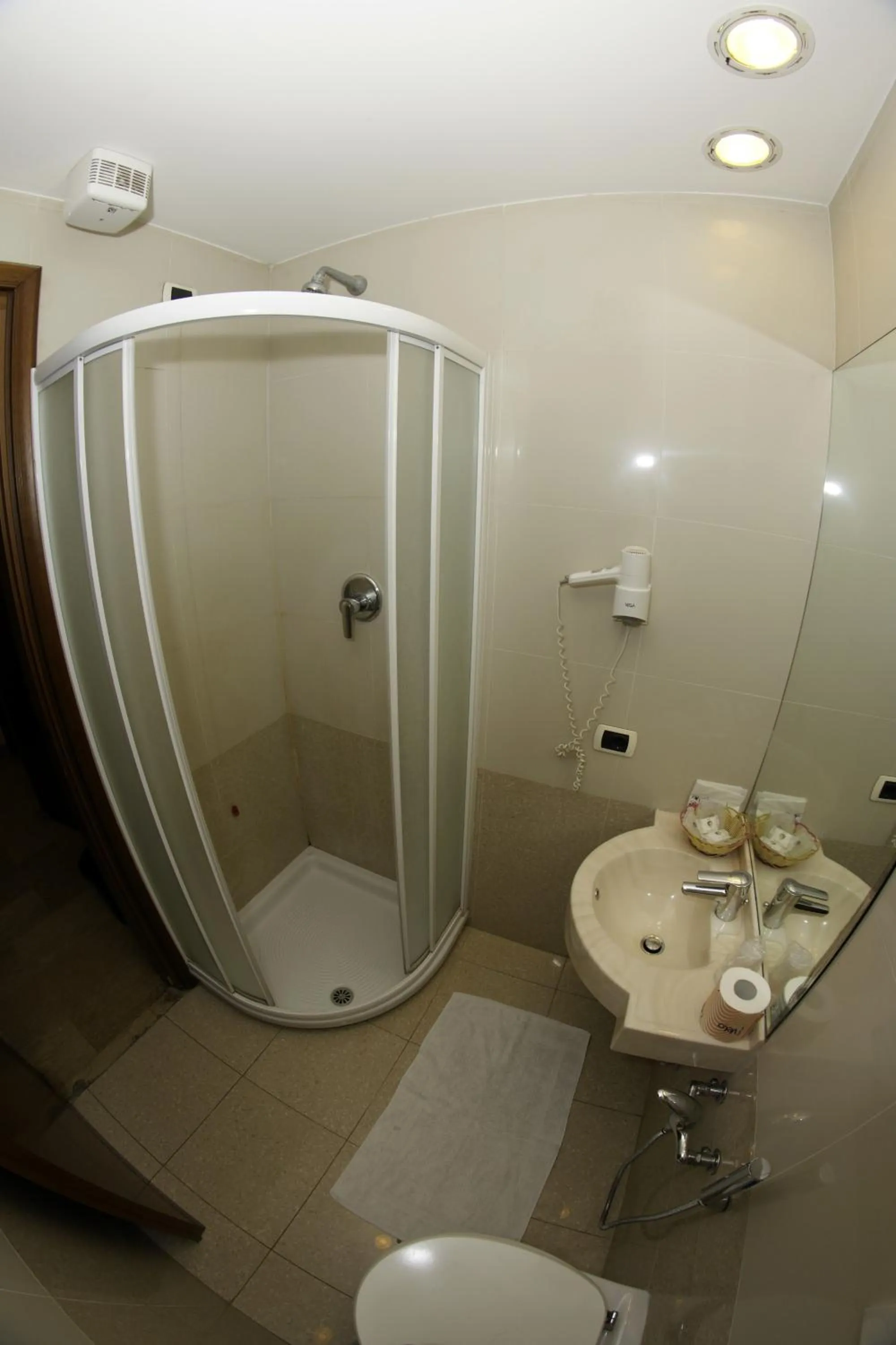 Bathroom in Hotel Nettuno