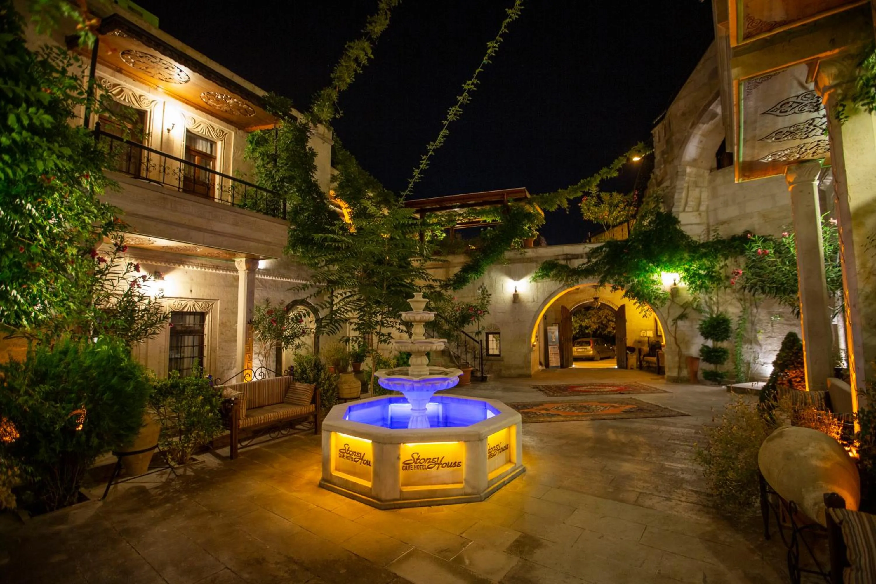 Patio in Stone House Cave Hotel