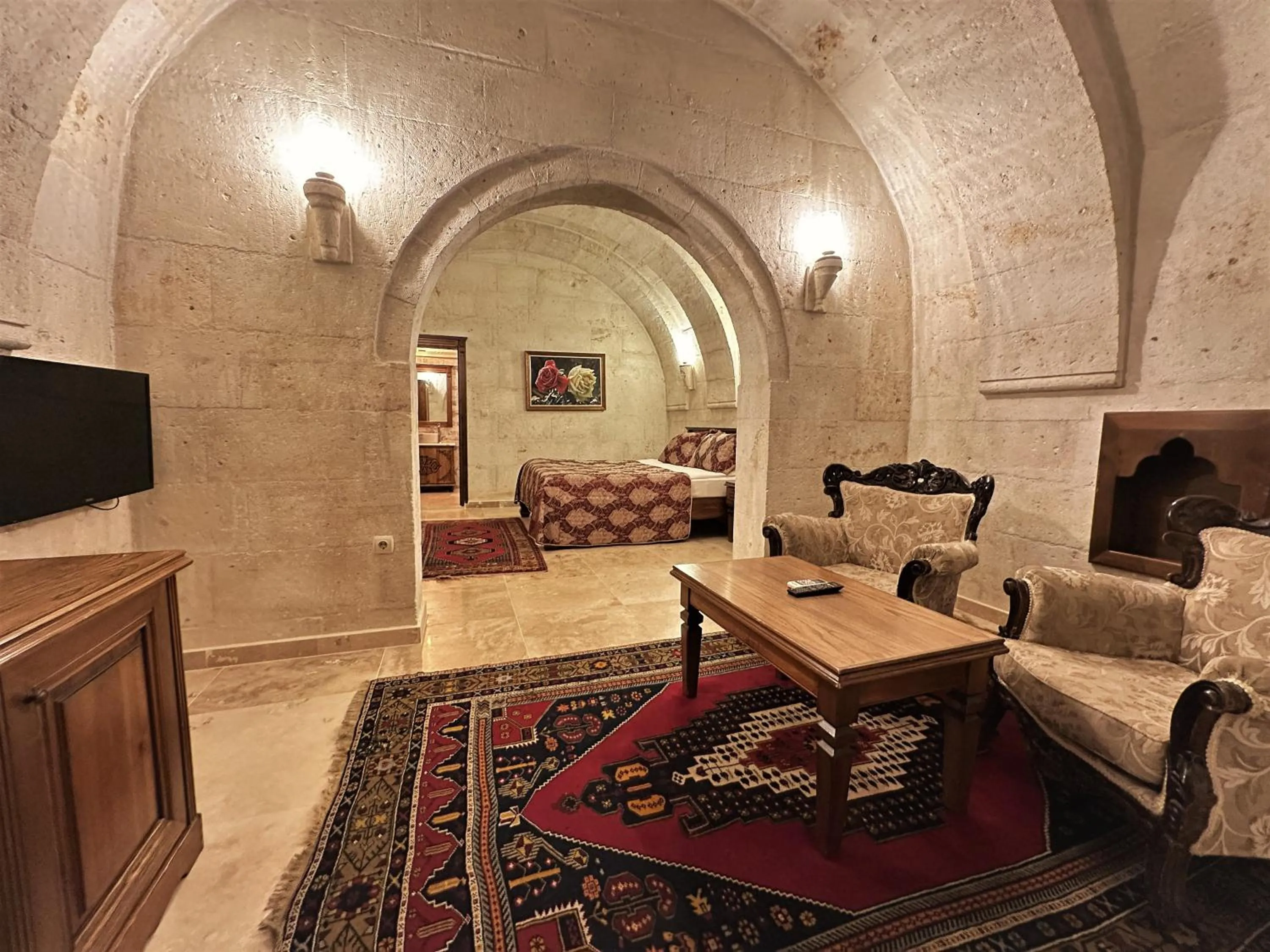 Massage in Stone House Cave Hotel