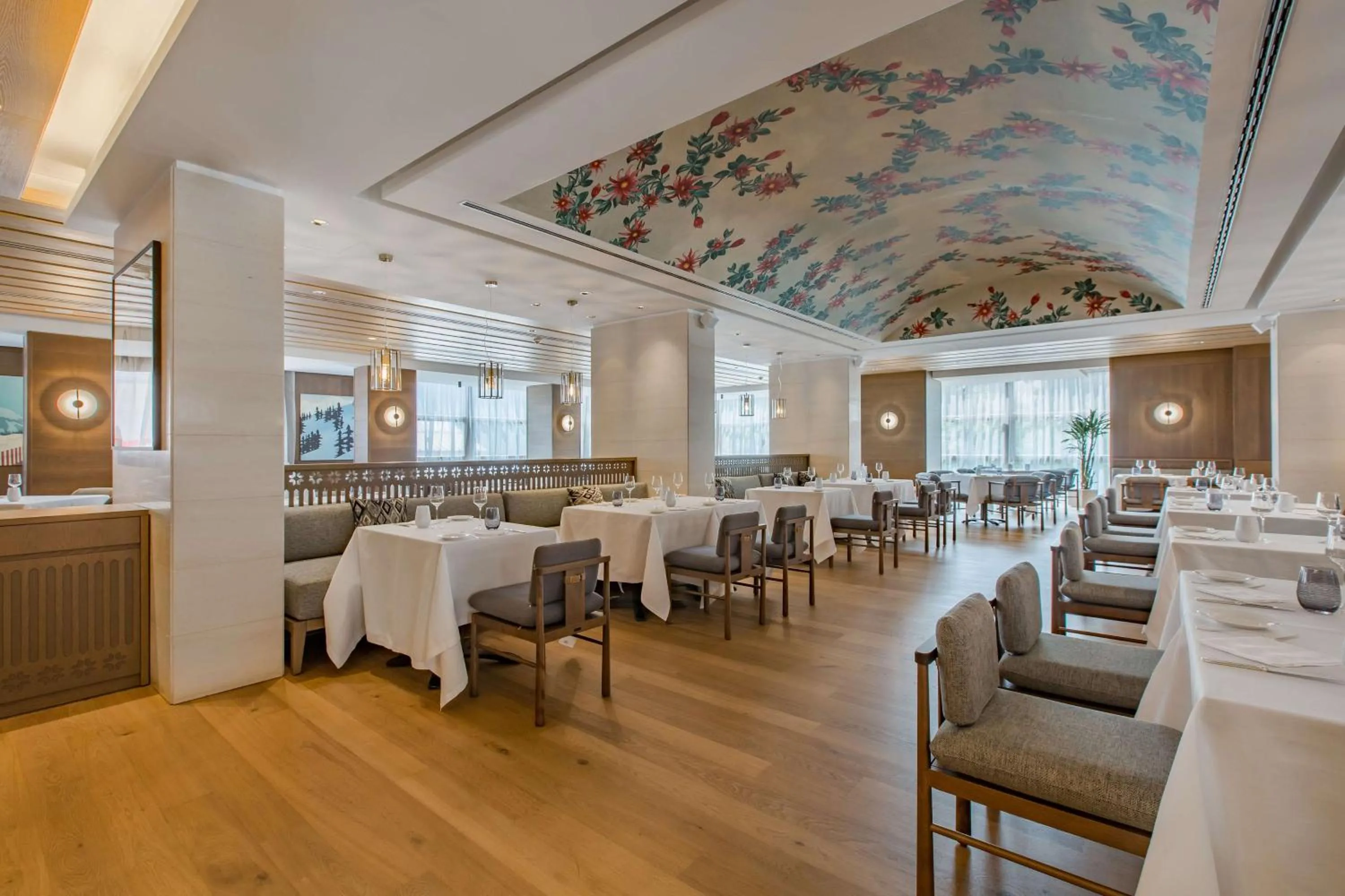 Restaurant/places to eat in Grand Hotel Savoia Cortina d'Ampezzo, A Radisson Collection Hotel