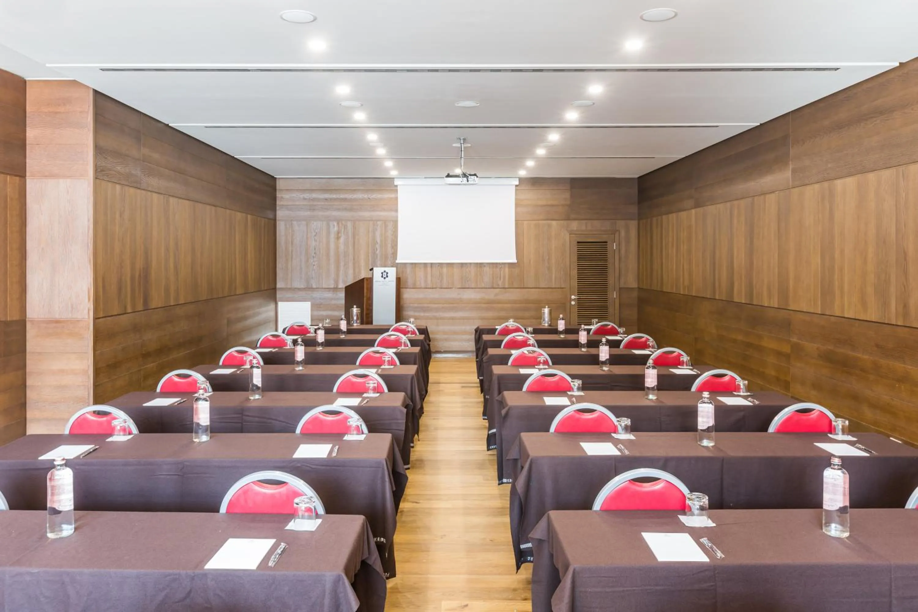 Meeting/conference room in Grand Hotel Savoia Cortina d'Ampezzo, A Radisson Collection Hotel