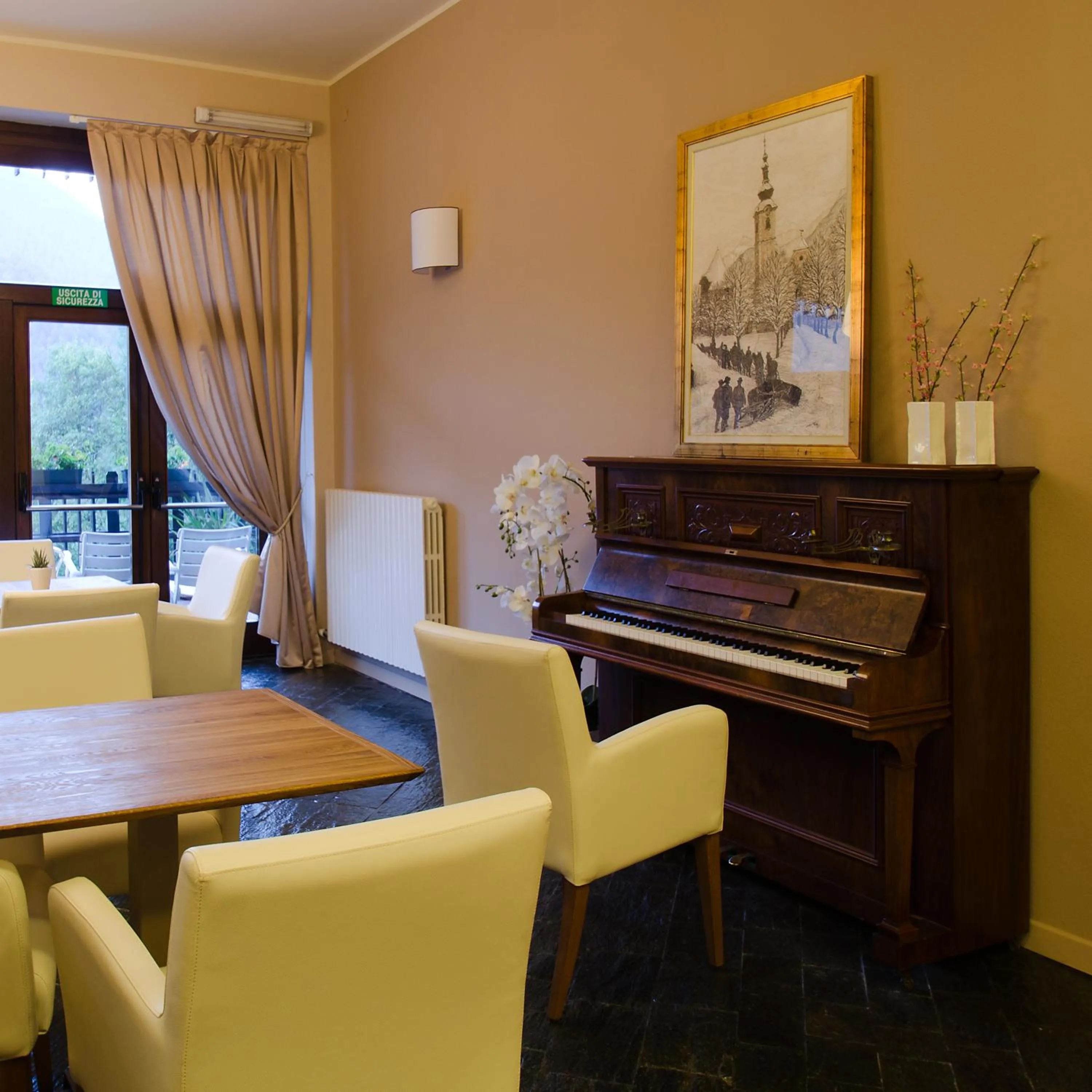 Lounge or bar in Hotel Il Cervo, SPA & Wellness, Bike Hotel