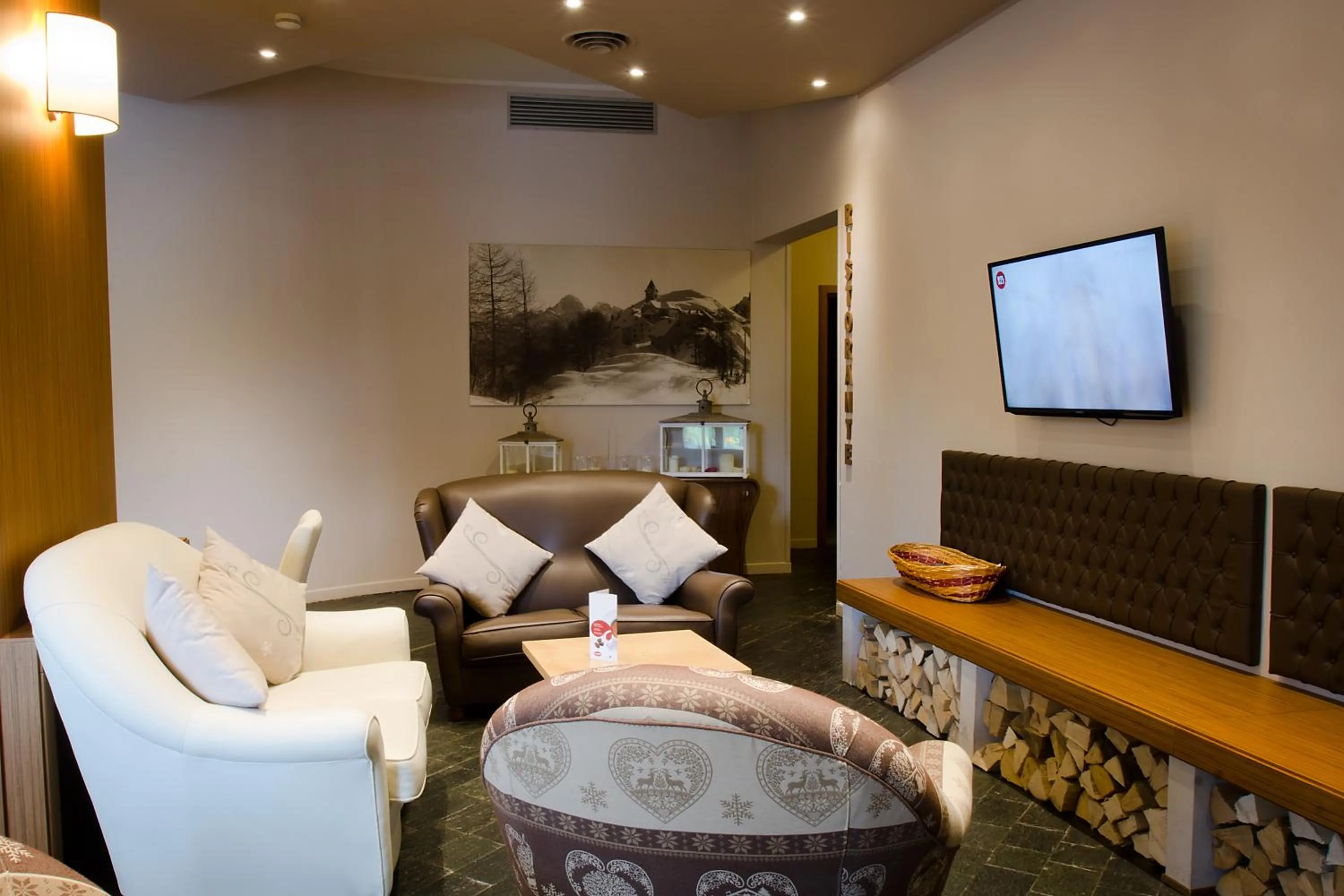 Lounge or bar in Hotel Il Cervo, SPA & Wellness, Bike Hotel