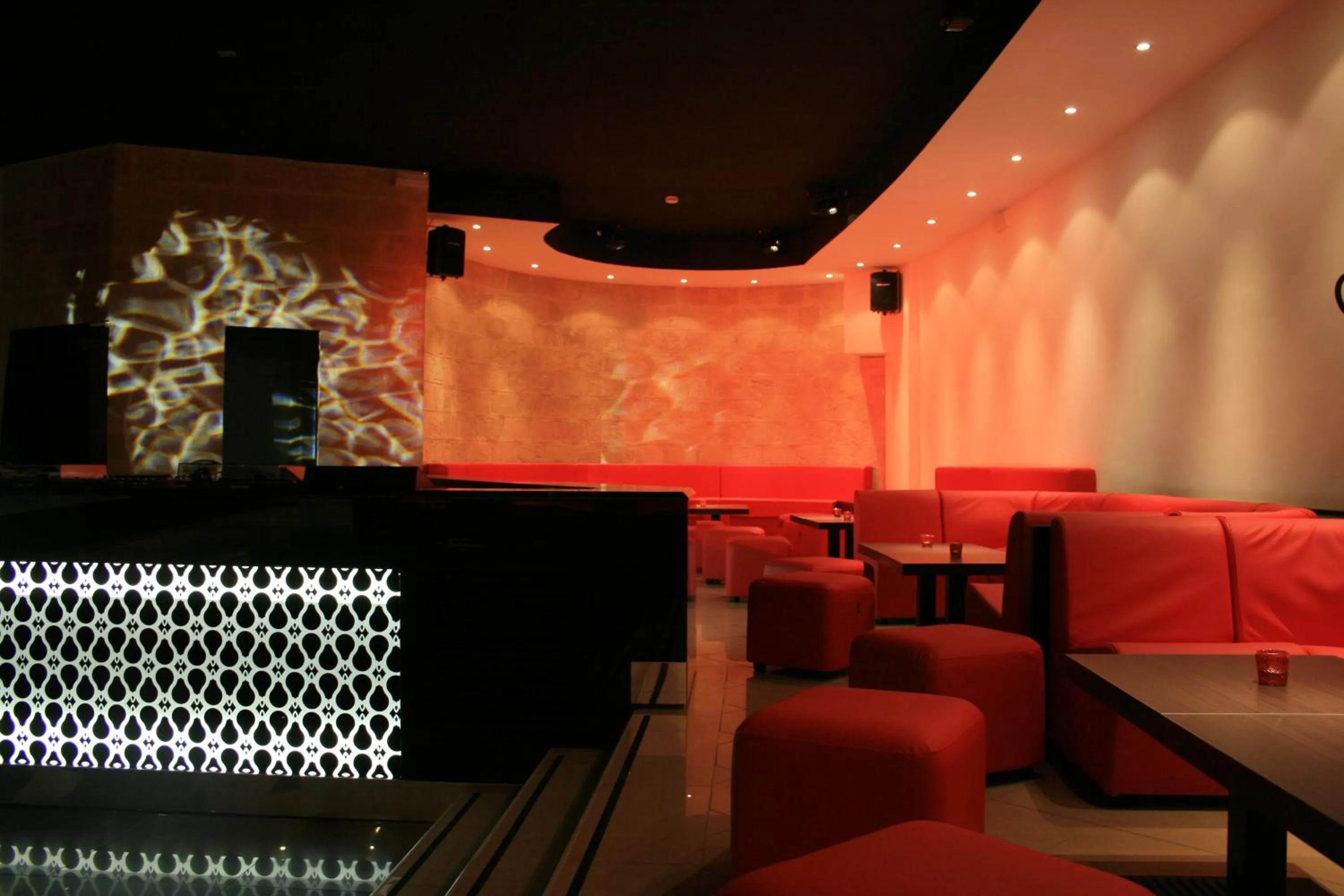 Nightclub / DJ in Città Della Notte