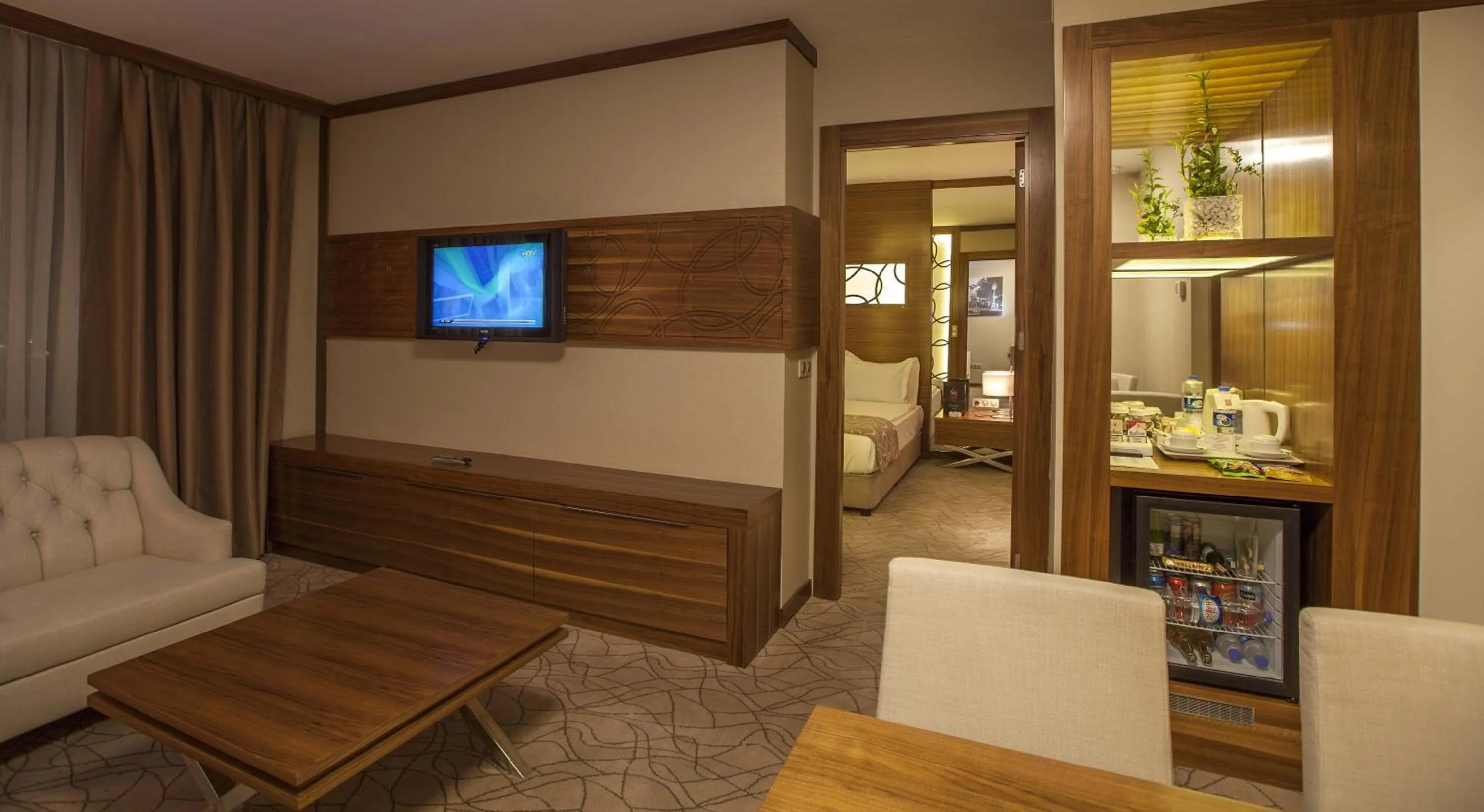 Photo of the whole room in Grand Hotel Gaziantep