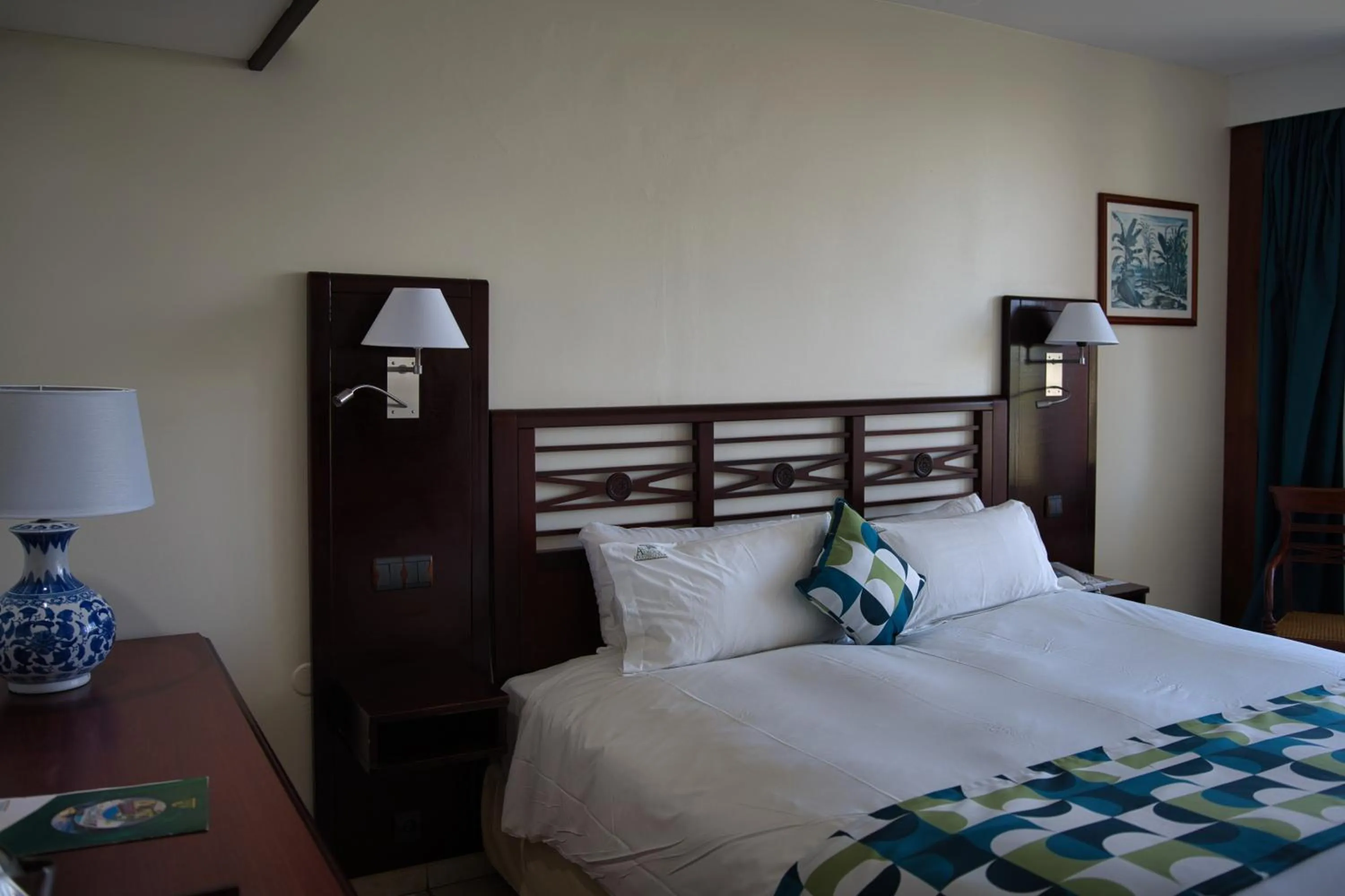 Property building, Bed in Hotel Auberge de la Vieille Tour