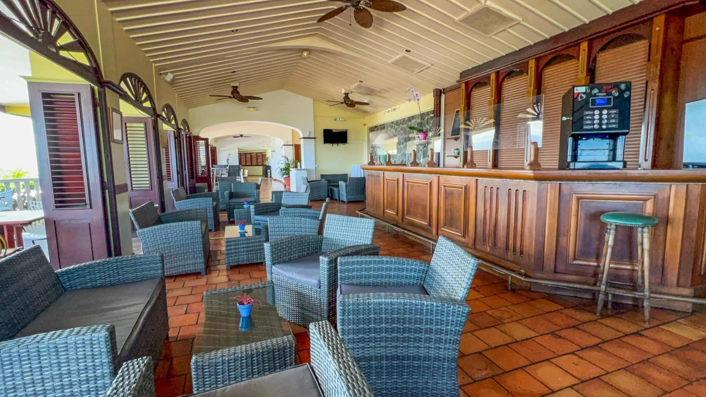 Lounge or bar in Hotel Auberge de la Vieille Tour