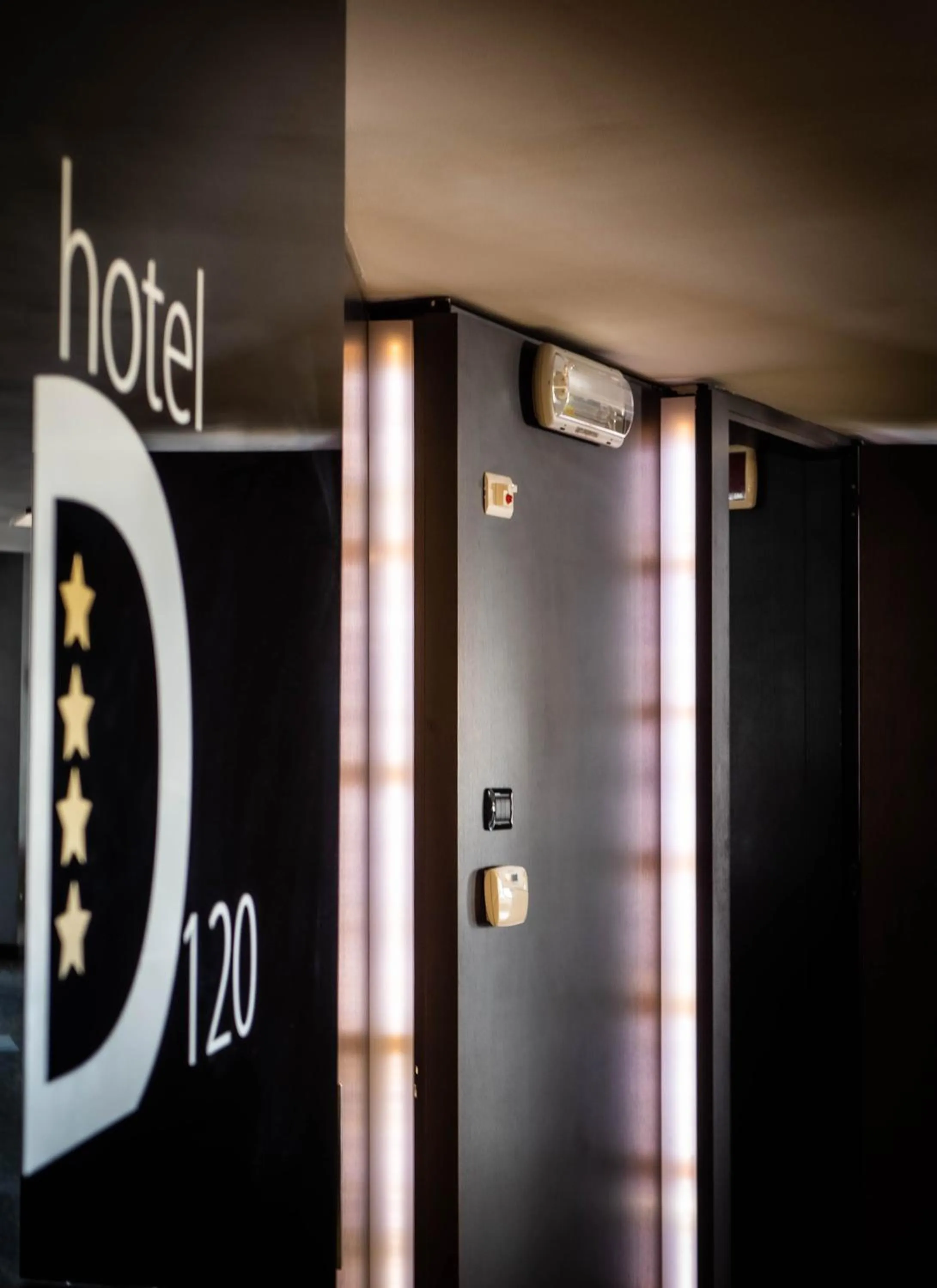 Lobby or reception in Hotel D120