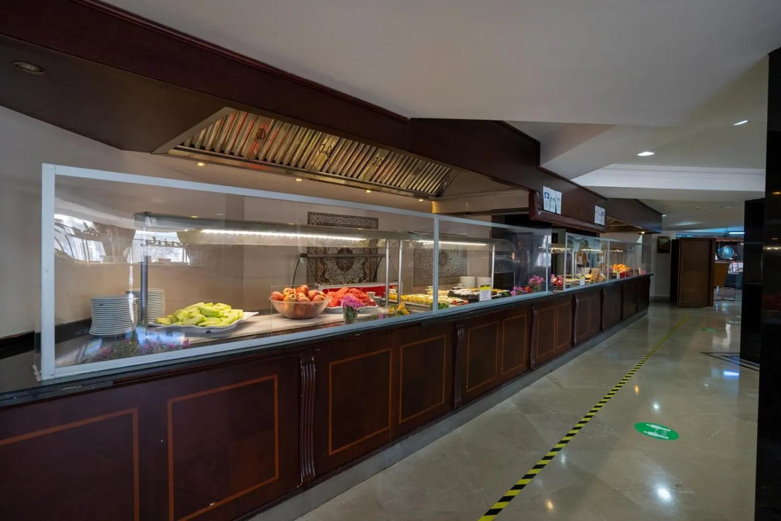 Restaurant/places to eat in Latanya Park Resort