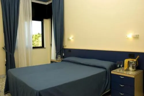 Bed in Hotel La Playa