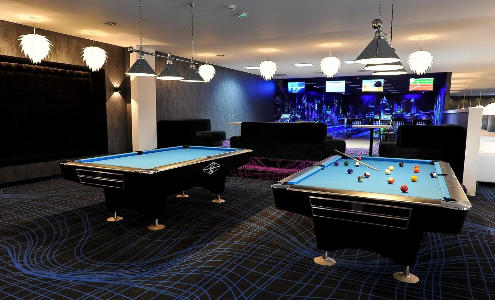 Bowling in Hotel Sękowski