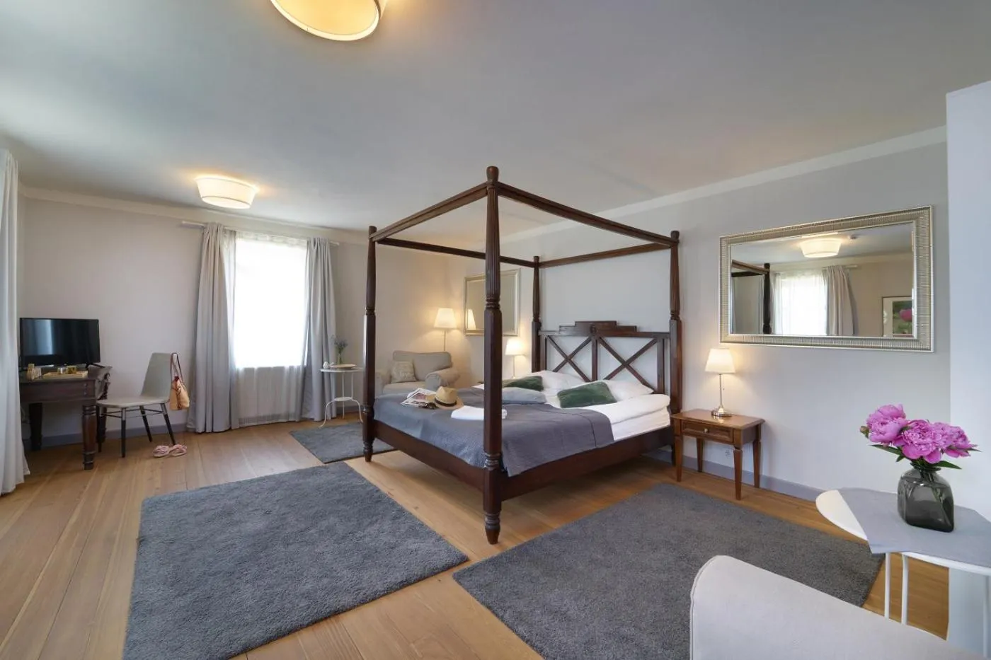 Bed in Pałac Łomnica Karkonosze - Schloss Lomnitz Riesengebirge