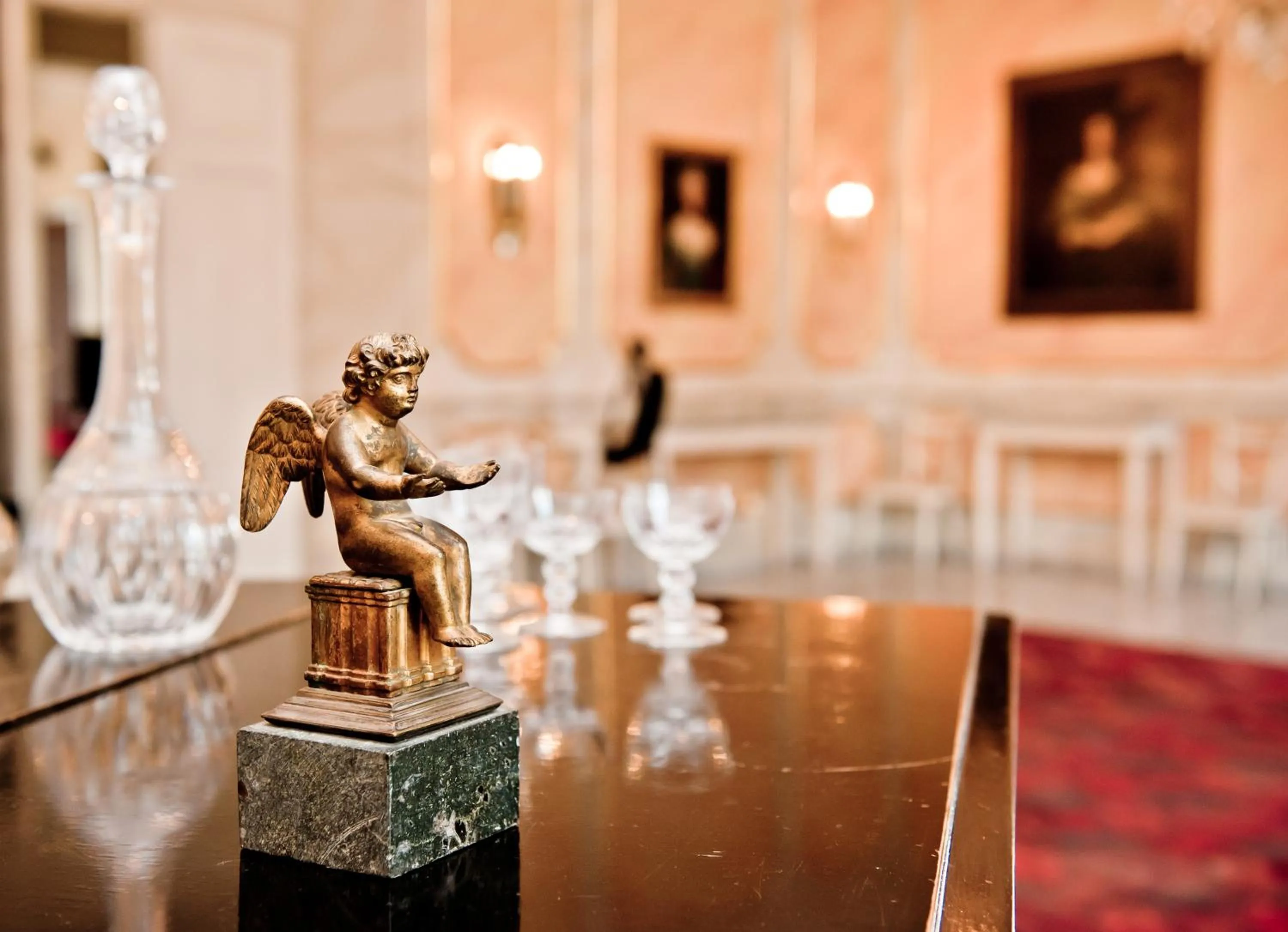 Decorative detail in Pałac Łomnica Karkonosze - Schloss Lomnitz Riesengebirge