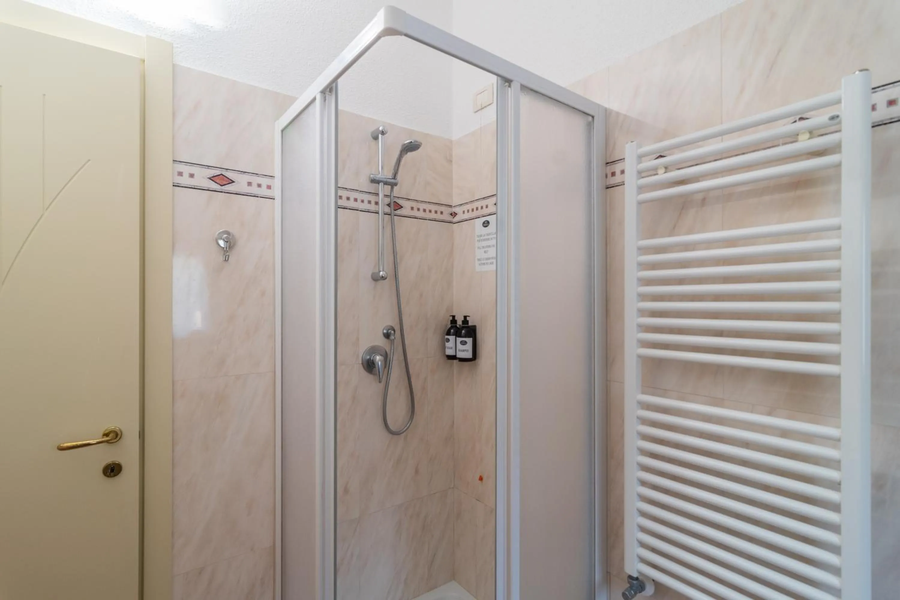 Bathroom in B&B Vignola