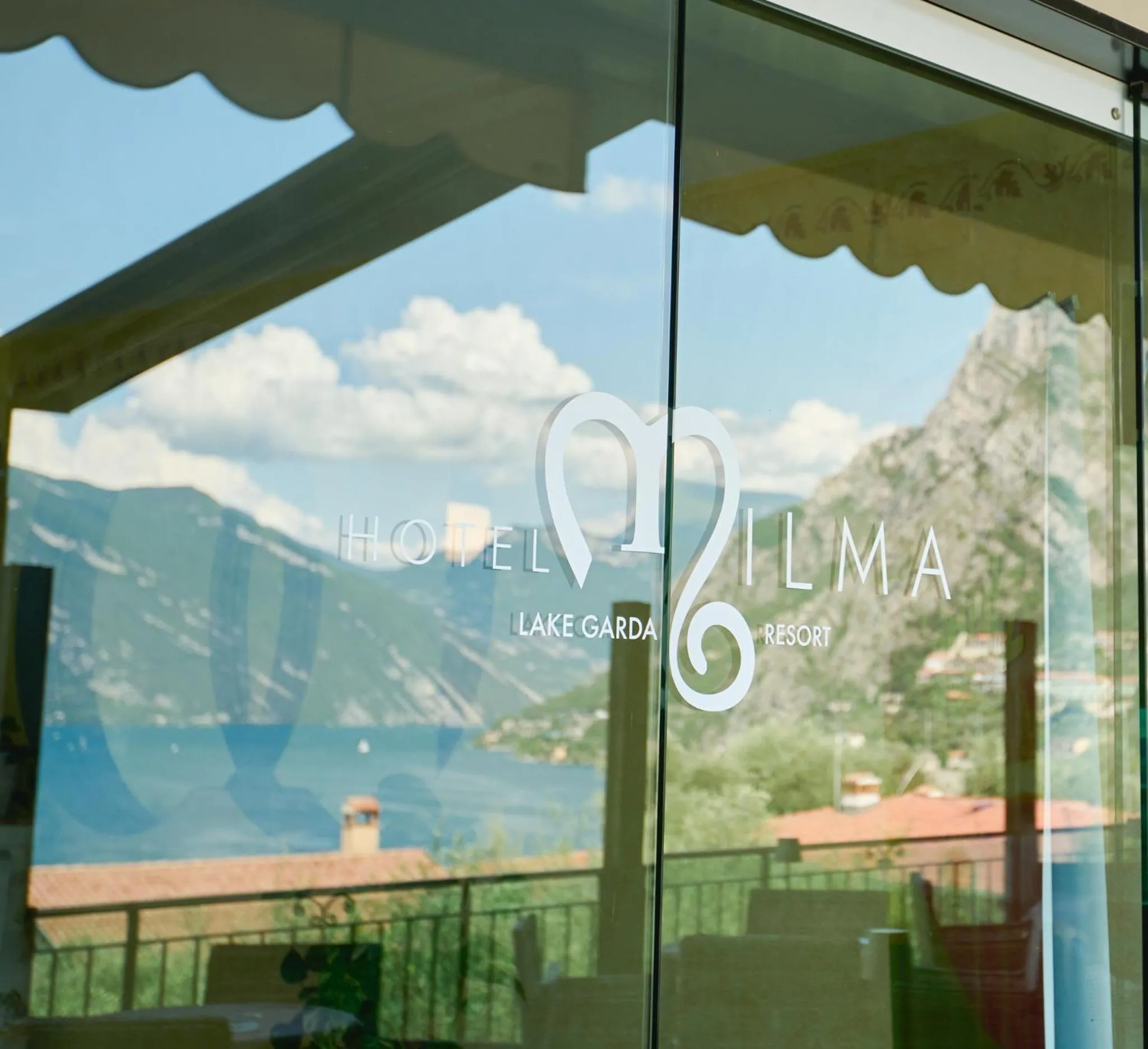 Lobby or reception in Hotel Ilma Lake Garda Resort