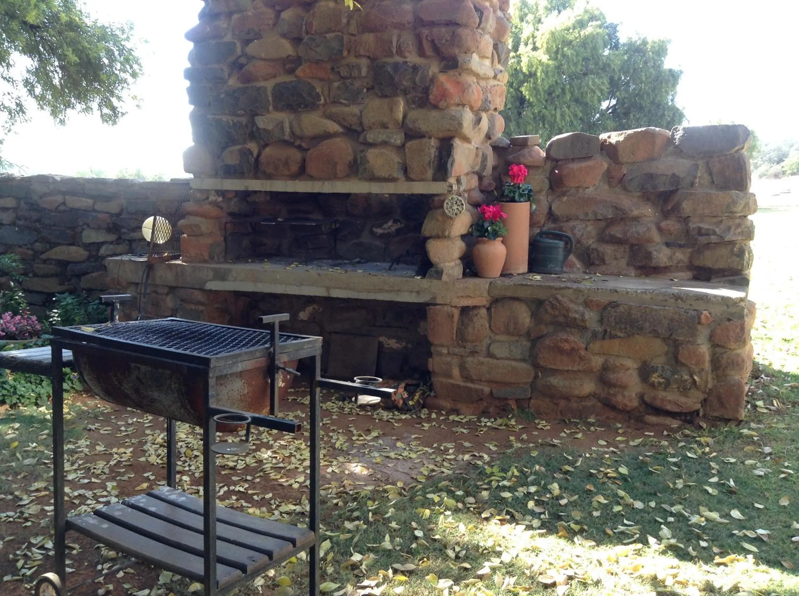 BBQ facilities in A Little Guesthouse