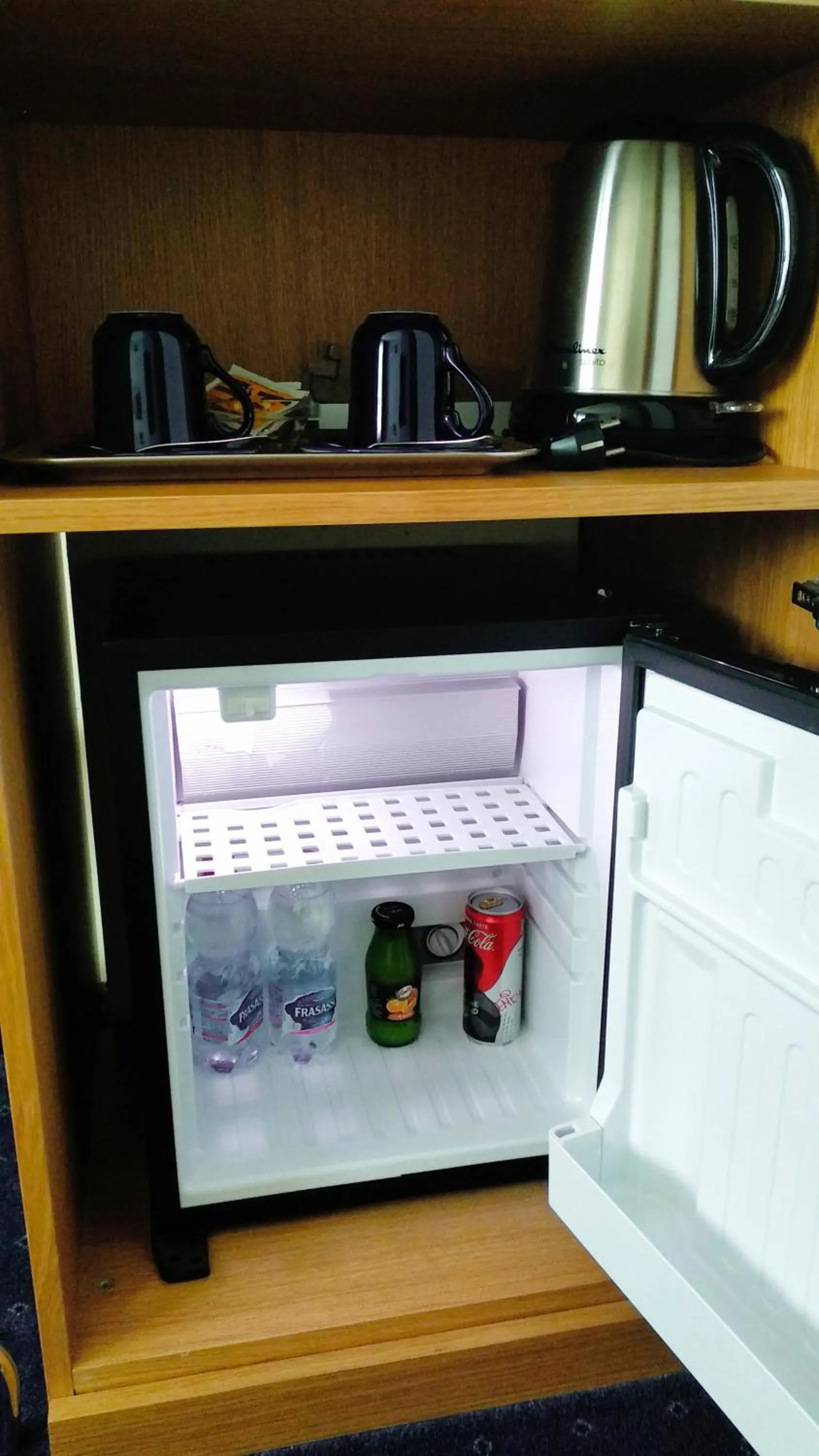 Coffee/tea facilities in Hotel Mastai