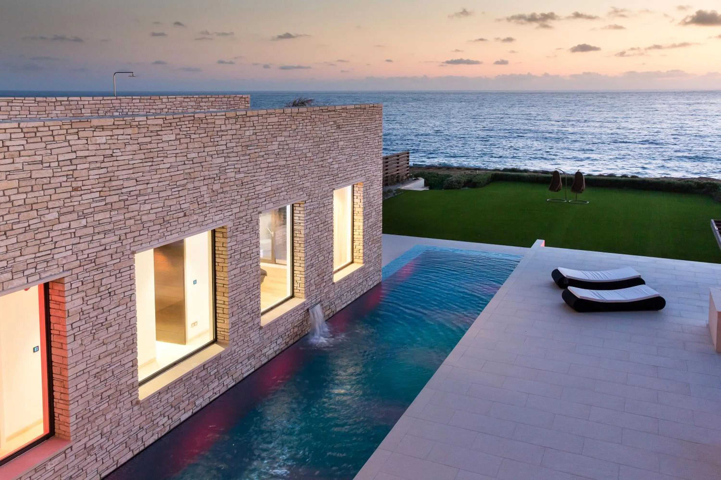 Patio in Cap St Georges Villas