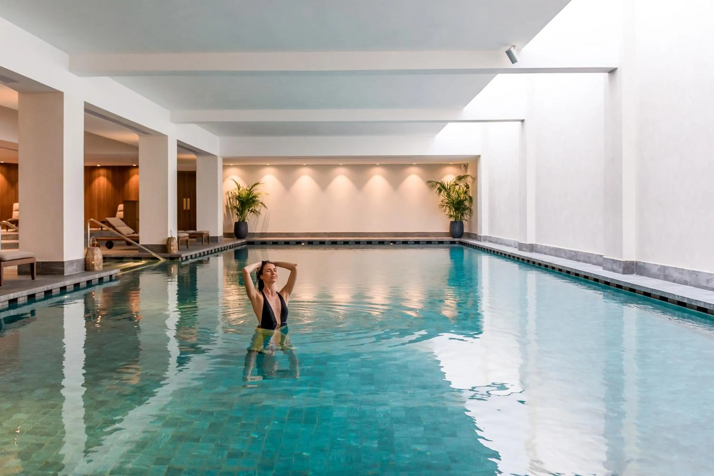 People in Cap St Georges Villas