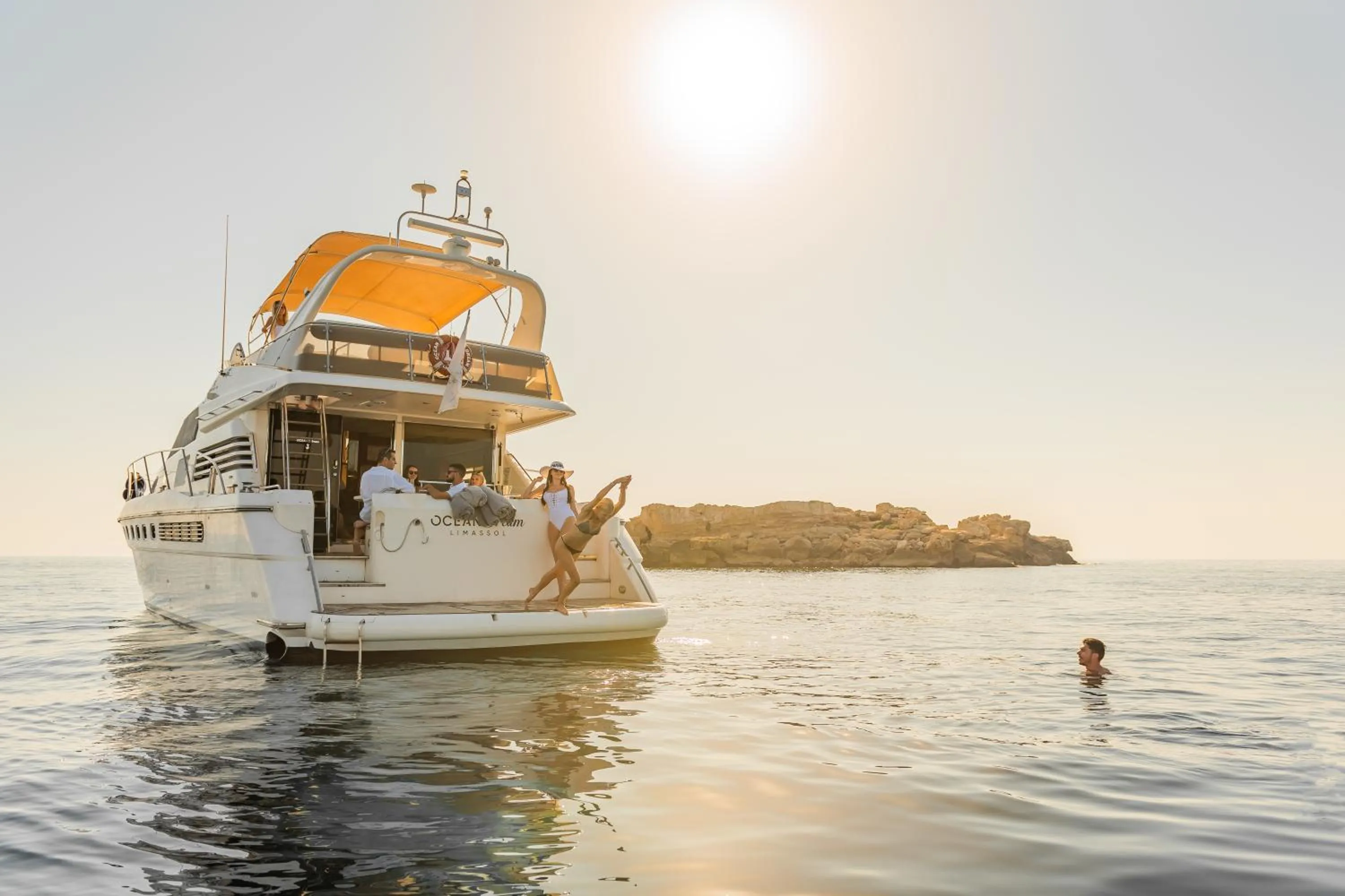 Day in Cap St Georges Villas