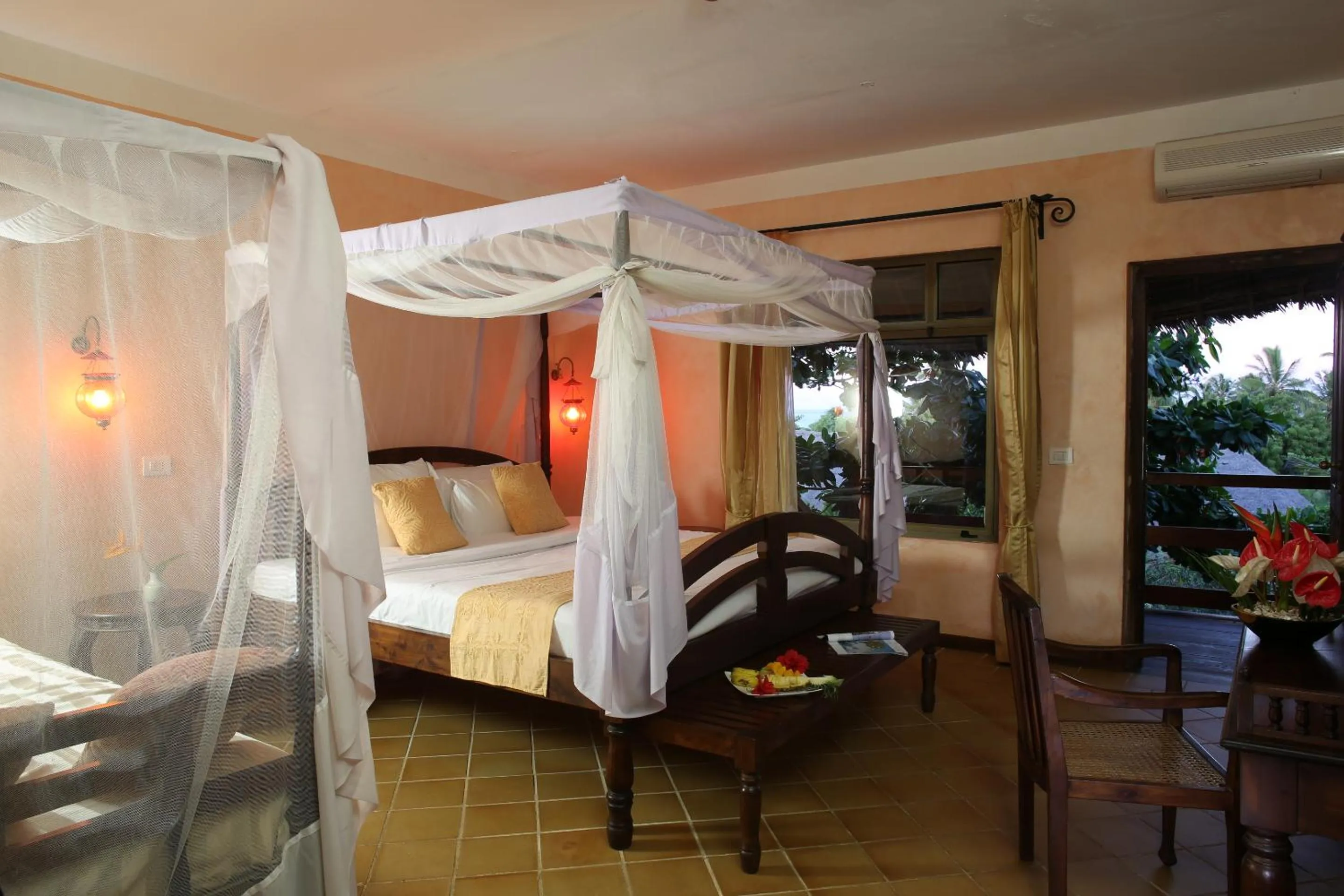 Photo of the whole room, Bed in Hotel Club Dongwe