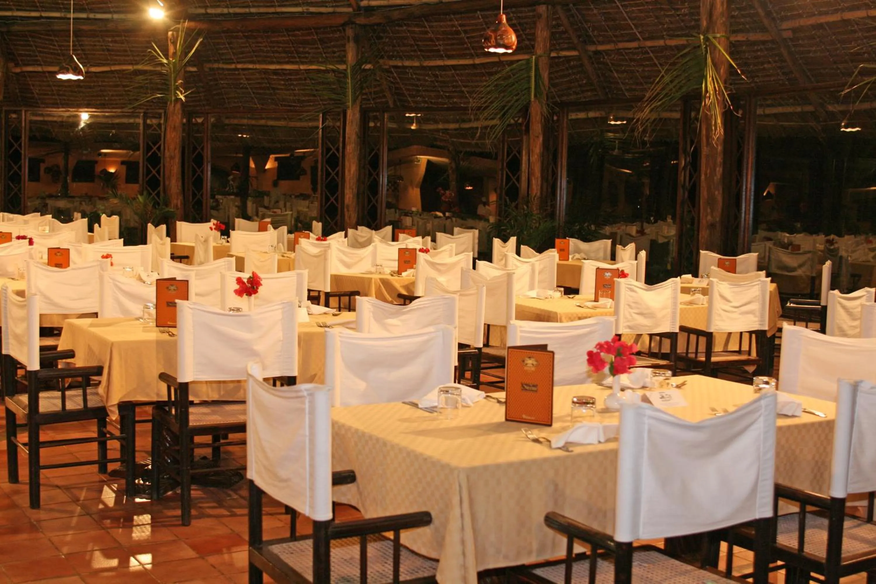 Property building in Hotel Club Dongwe