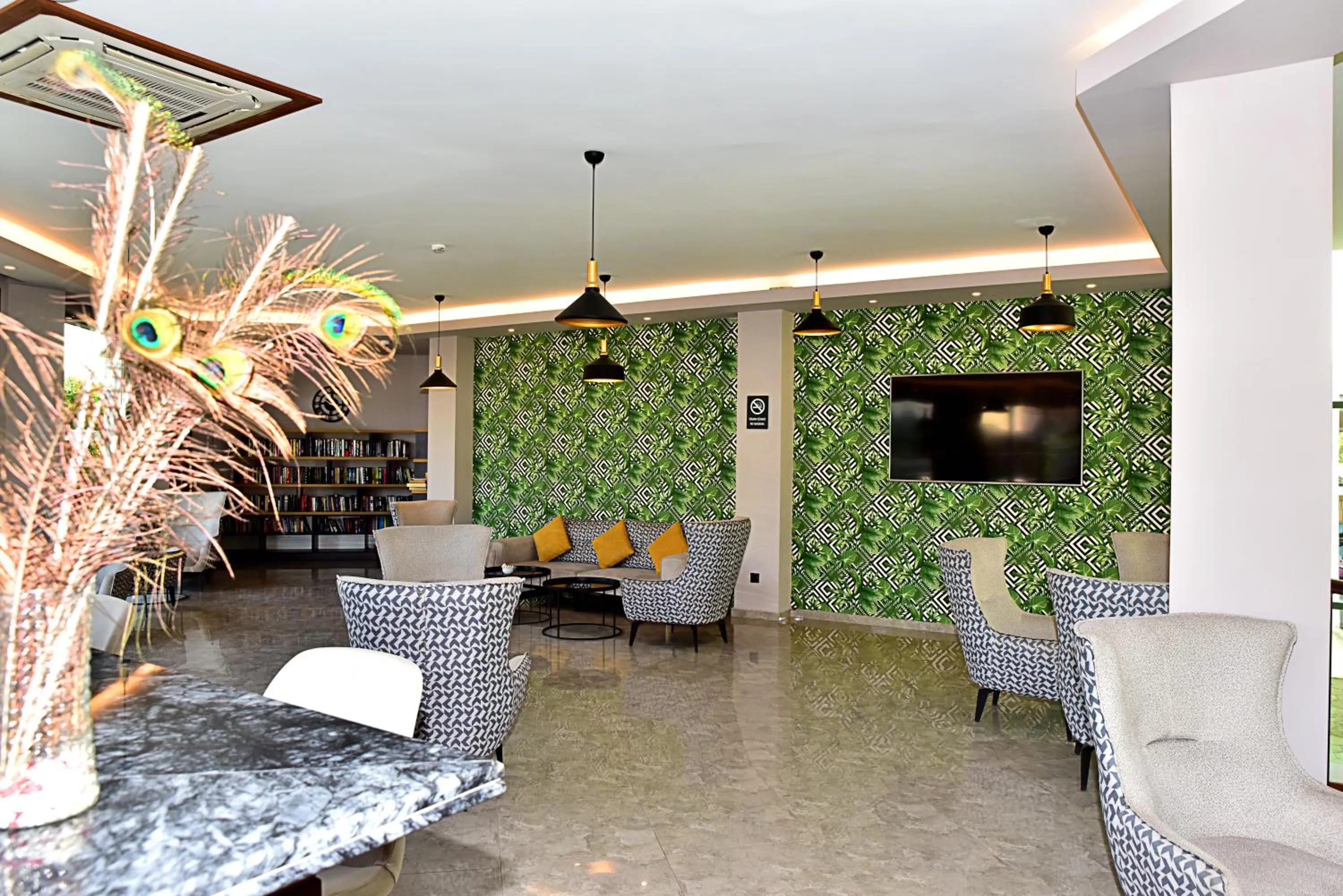 Lobby or reception in Parkim Ayaz Hotel