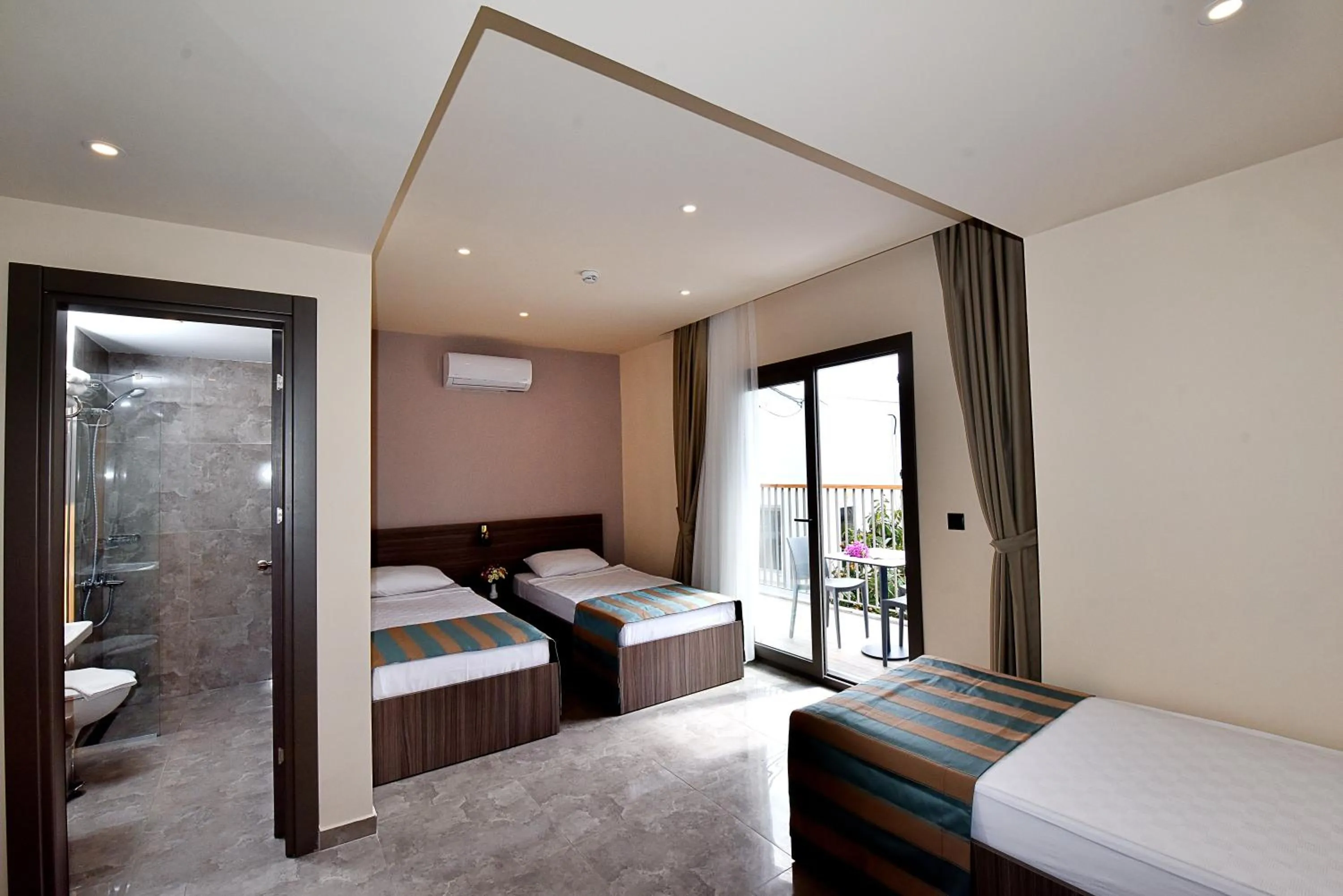 Photo of the whole room, Bed in Parkim Ayaz Hotel