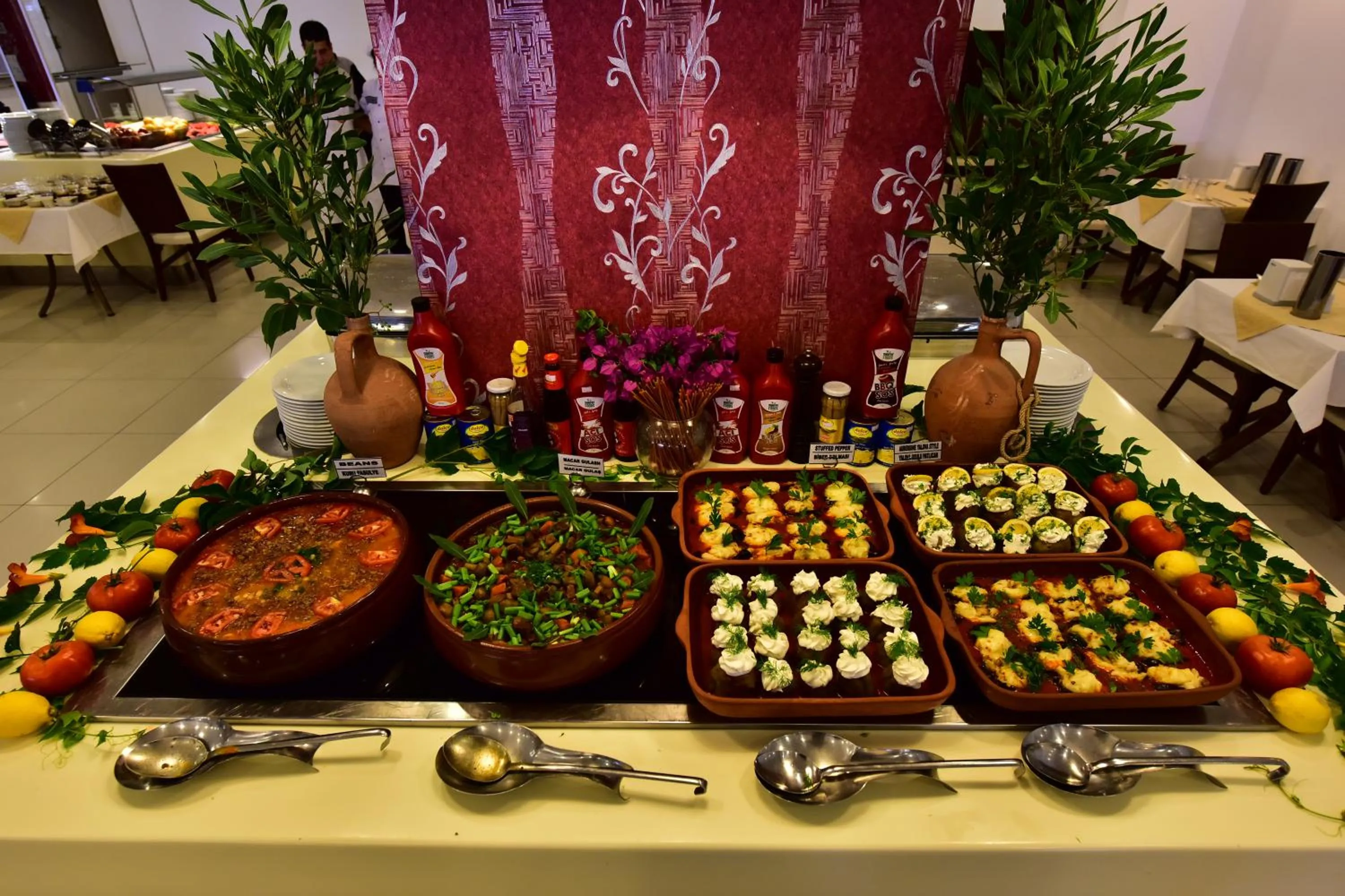 Food in Parkim Ayaz Hotel