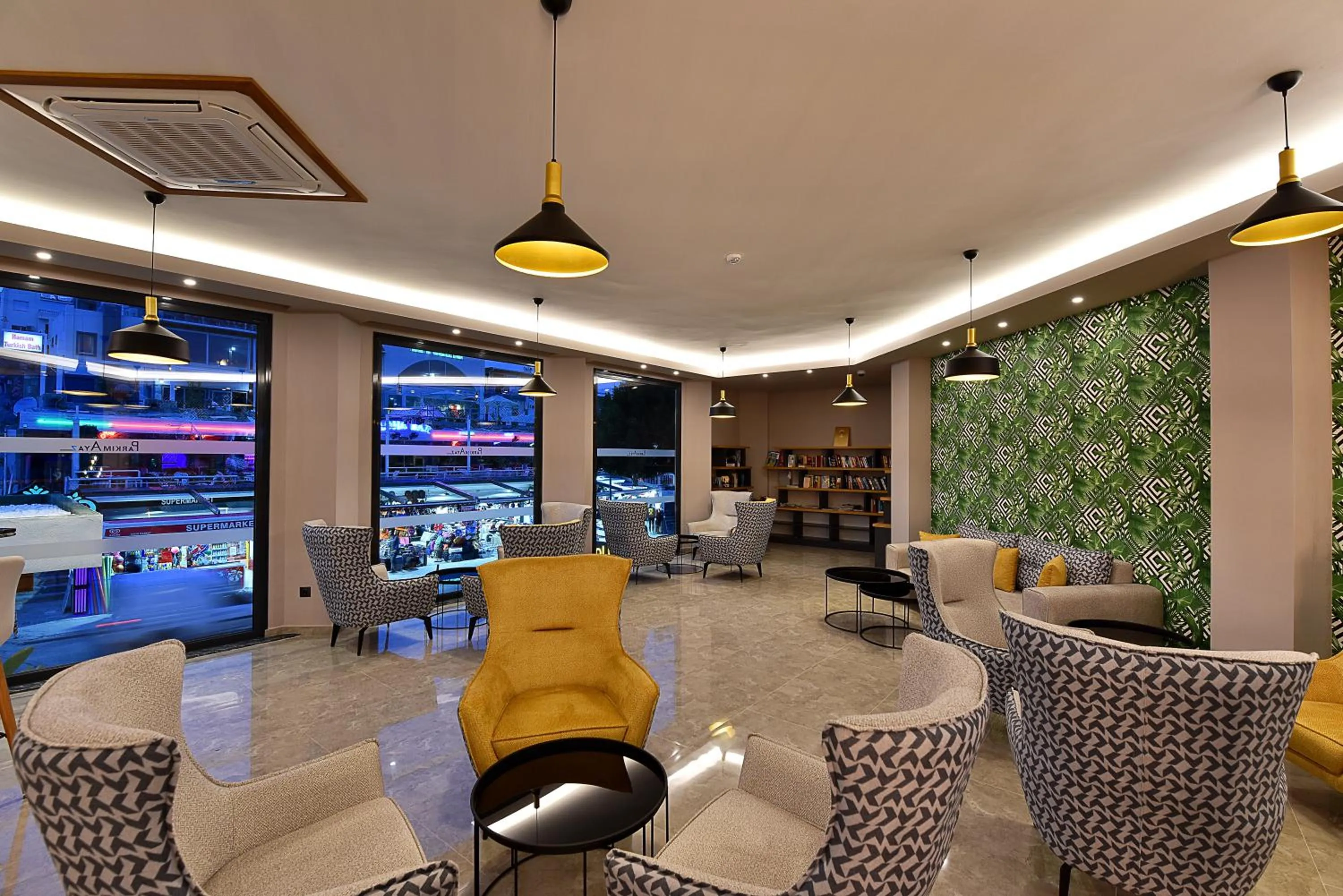 Library in Parkim Ayaz Hotel