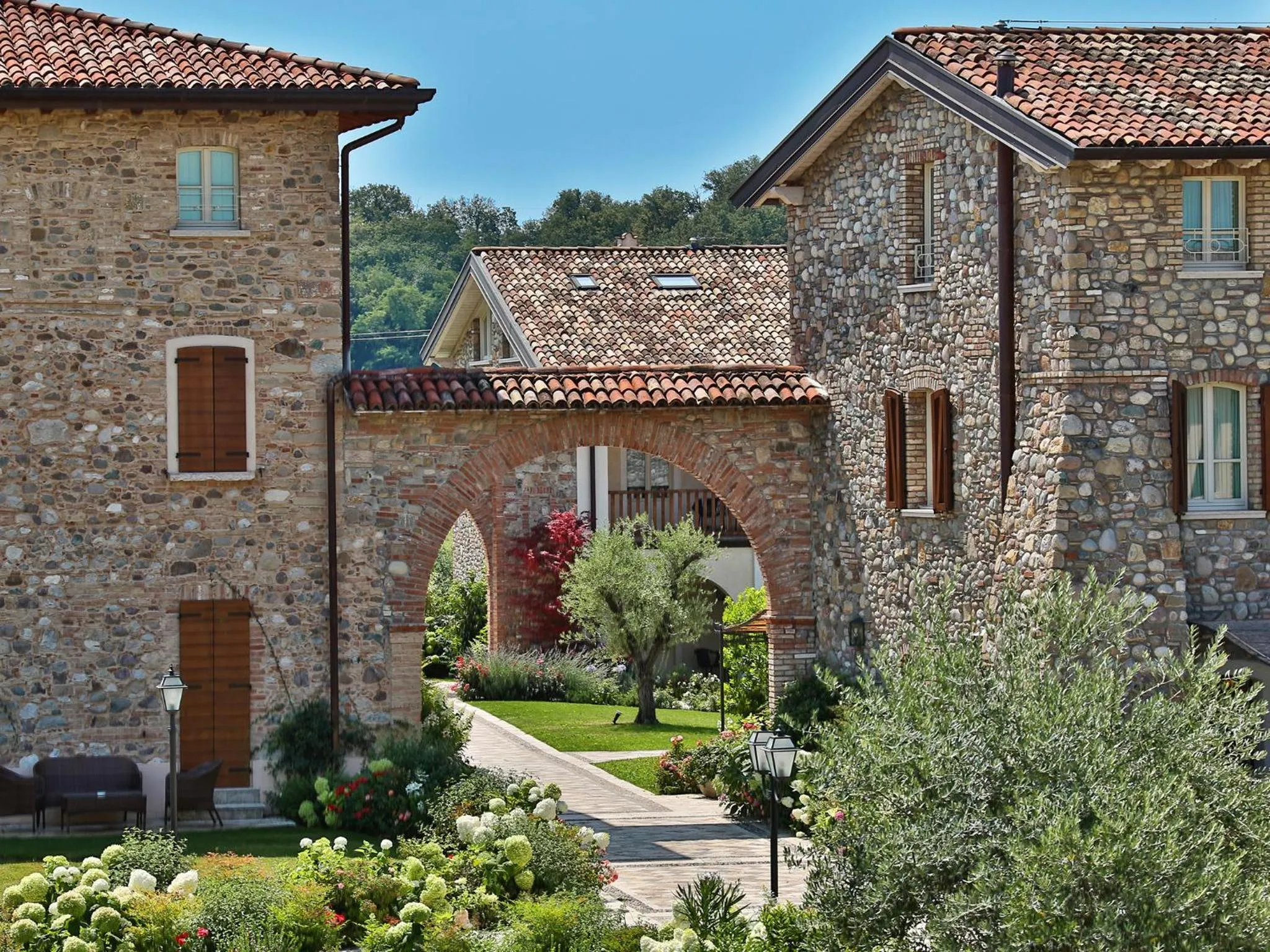 Property building in Garda Hotel San Vigilio Golf