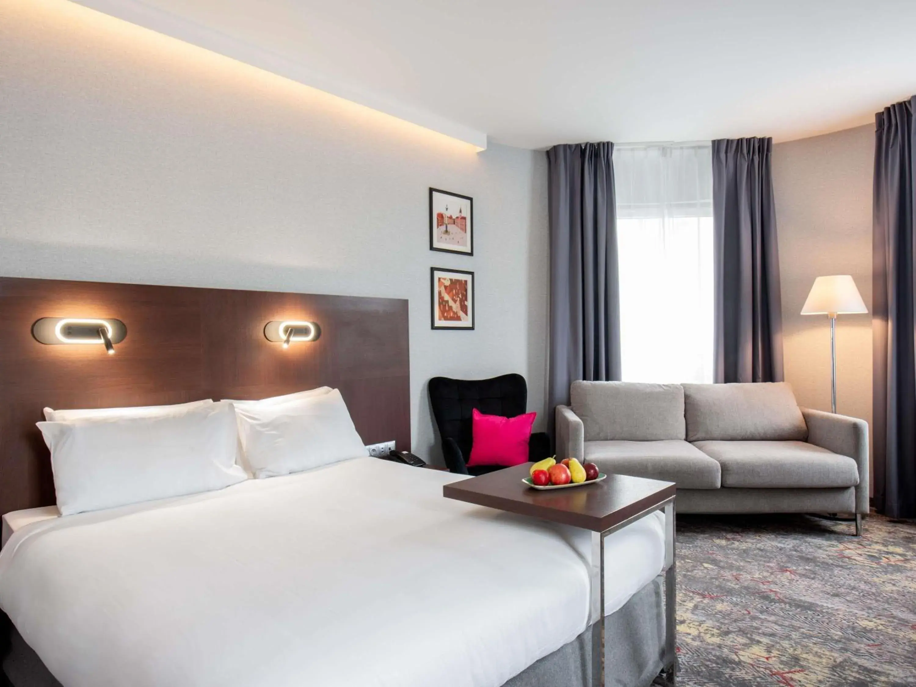 Superior Double Room in Mercure Warszawa Airport Superior Double Room in Mercure Warszawa Airport