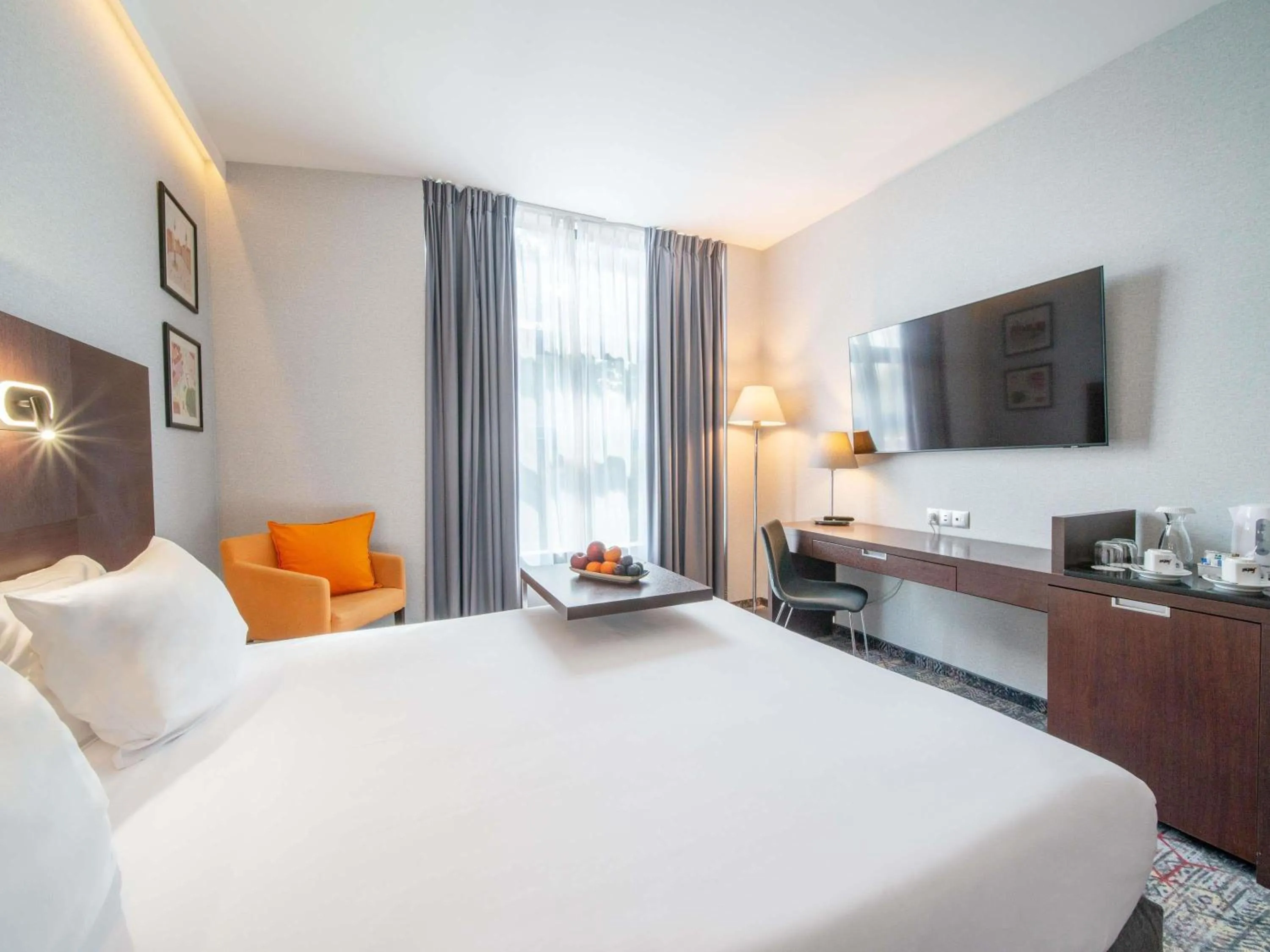 TV and multimedia, Bed in Mercure Warszawa Airport