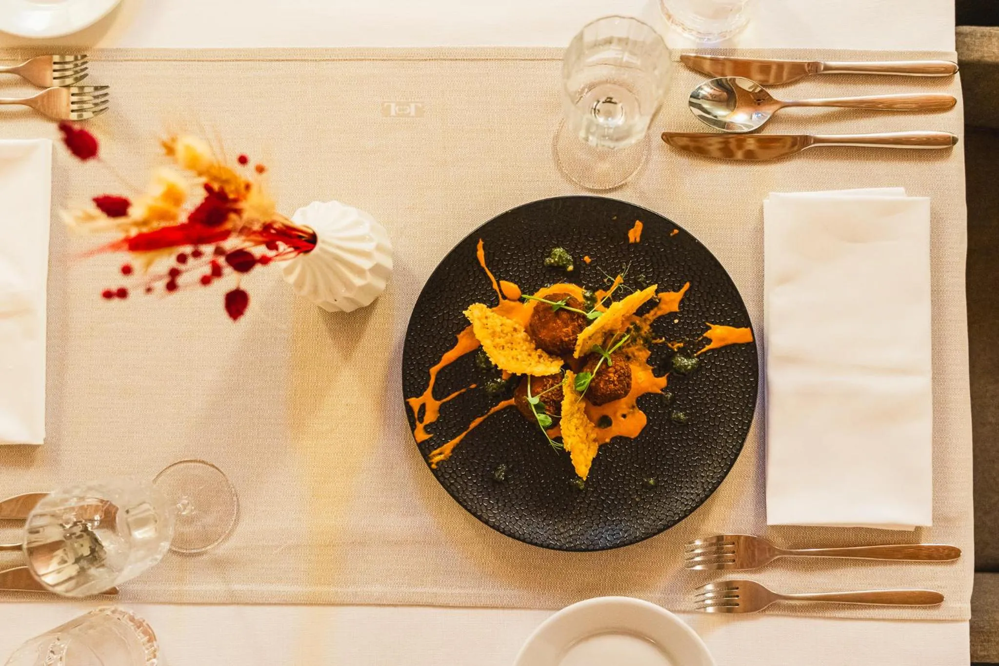 Food and drinks in Great Polonia The Granary La Suite Hotel